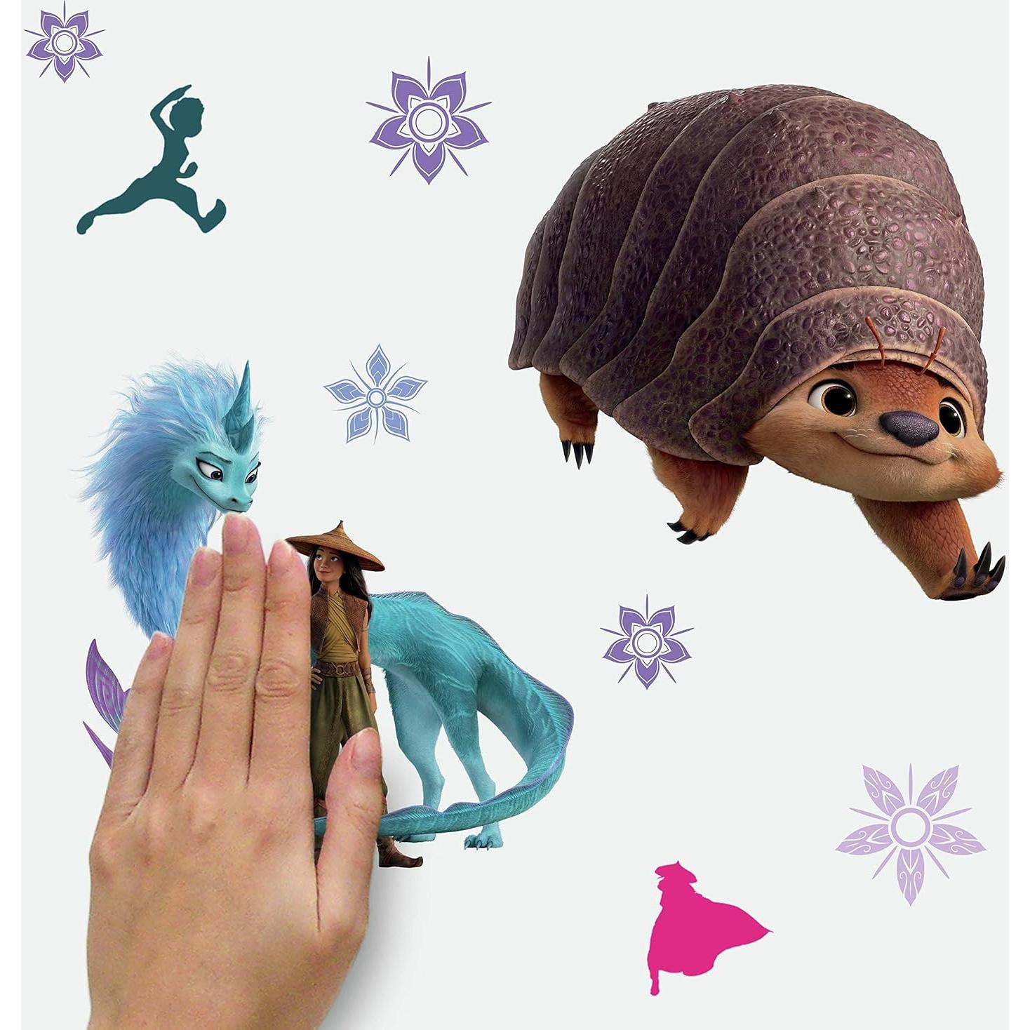 Calcomanías de Pared Disney Raya y El Último Dragón RoomMates