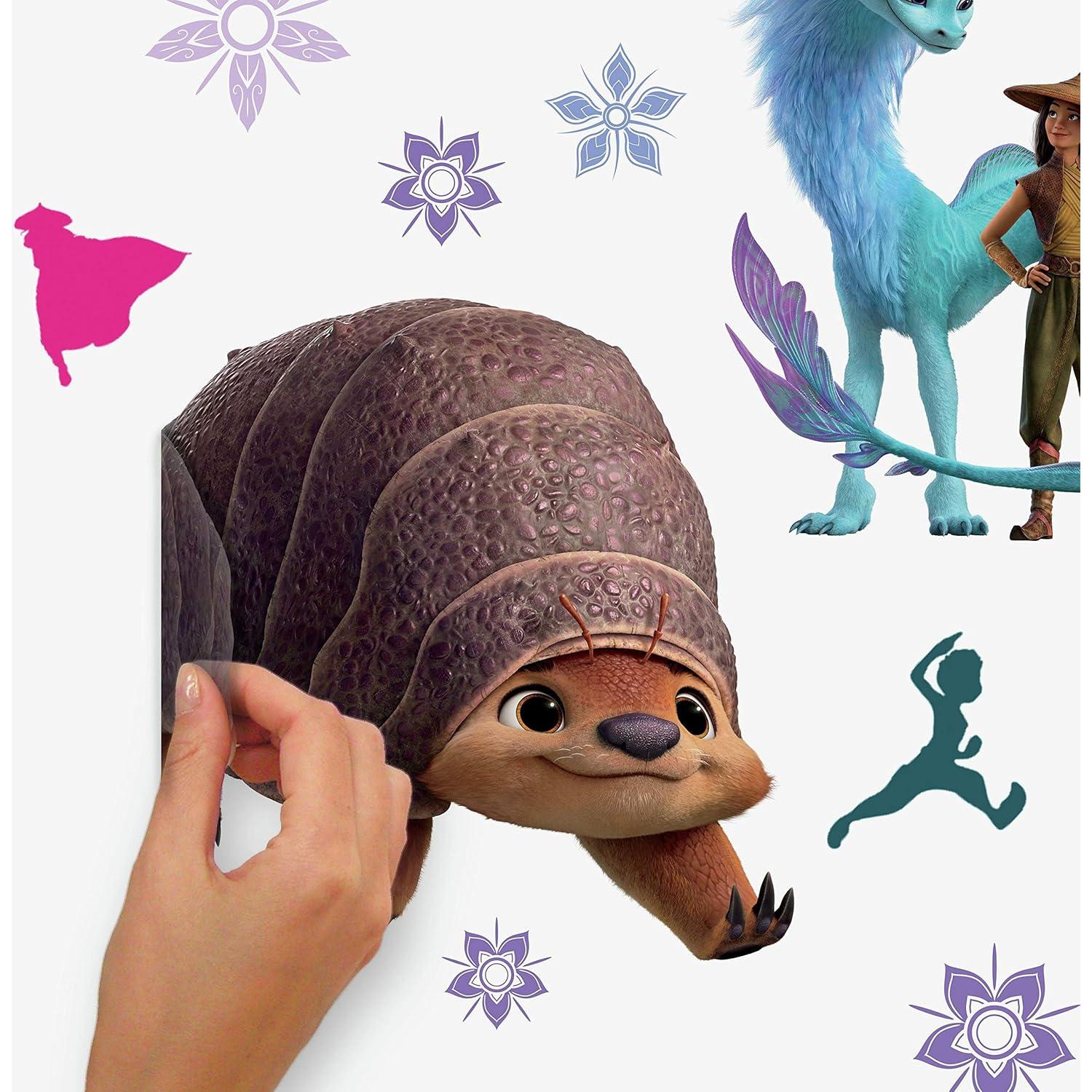 Calcomanías de Pared Disney Raya y El Último Dragón RoomMates