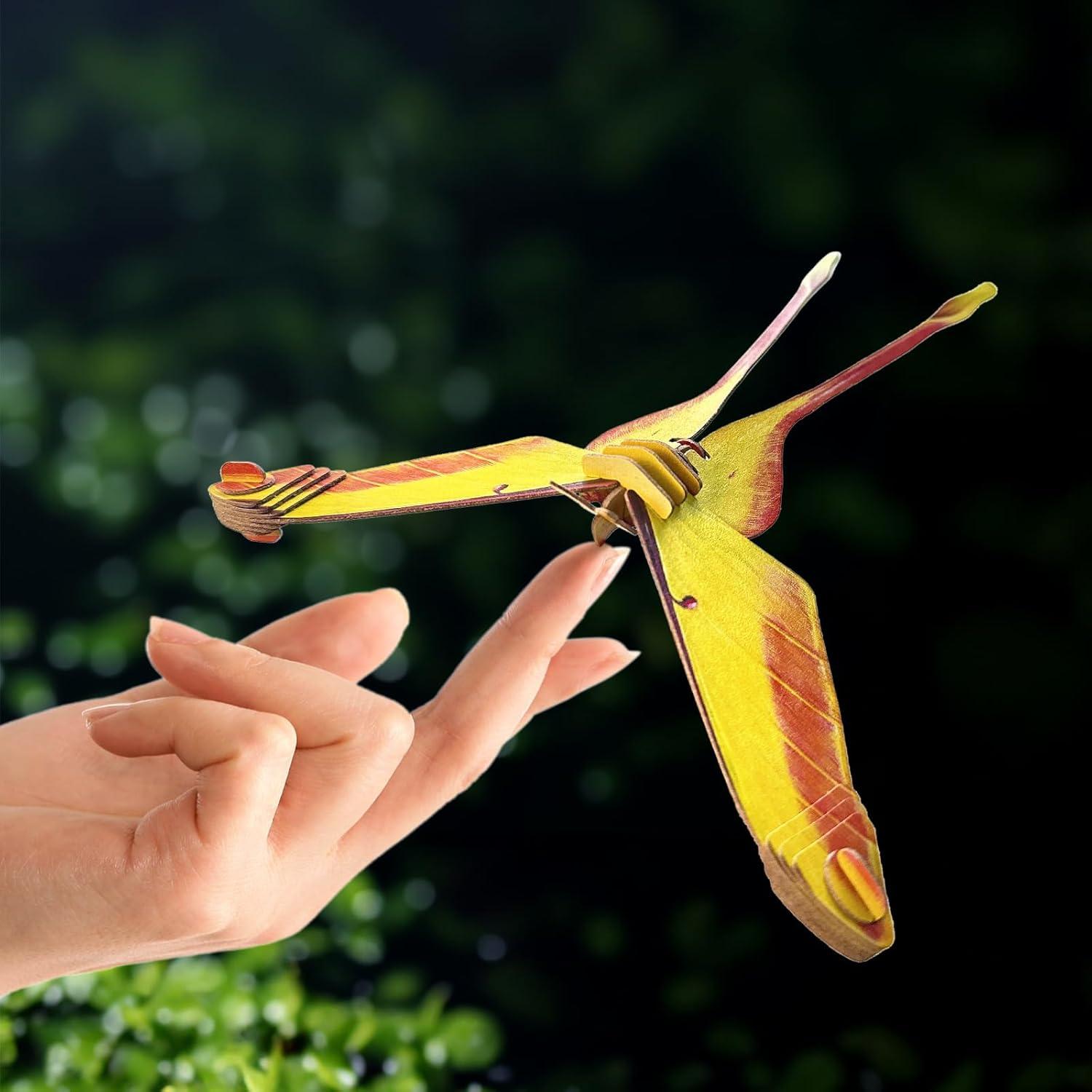 Rompecabezas 3D de Papel Makebug Polilla Actias para Niños 7+