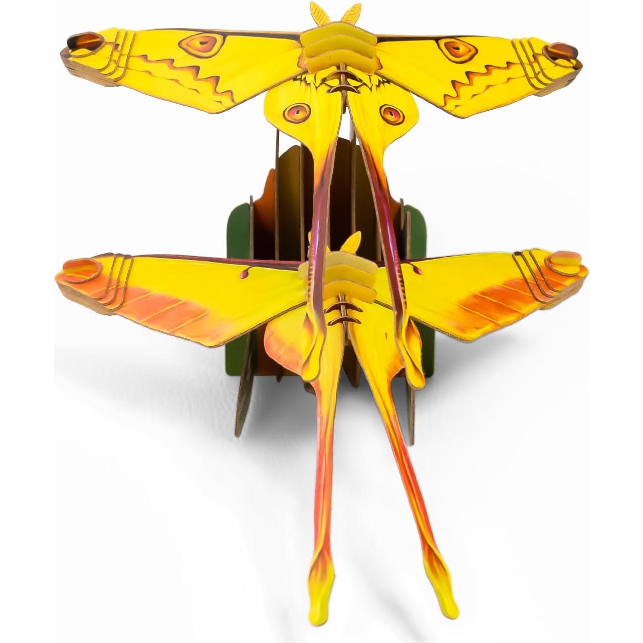 Rompecabezas 3D de Papel Makebug Polilla Actias para Niños 7+