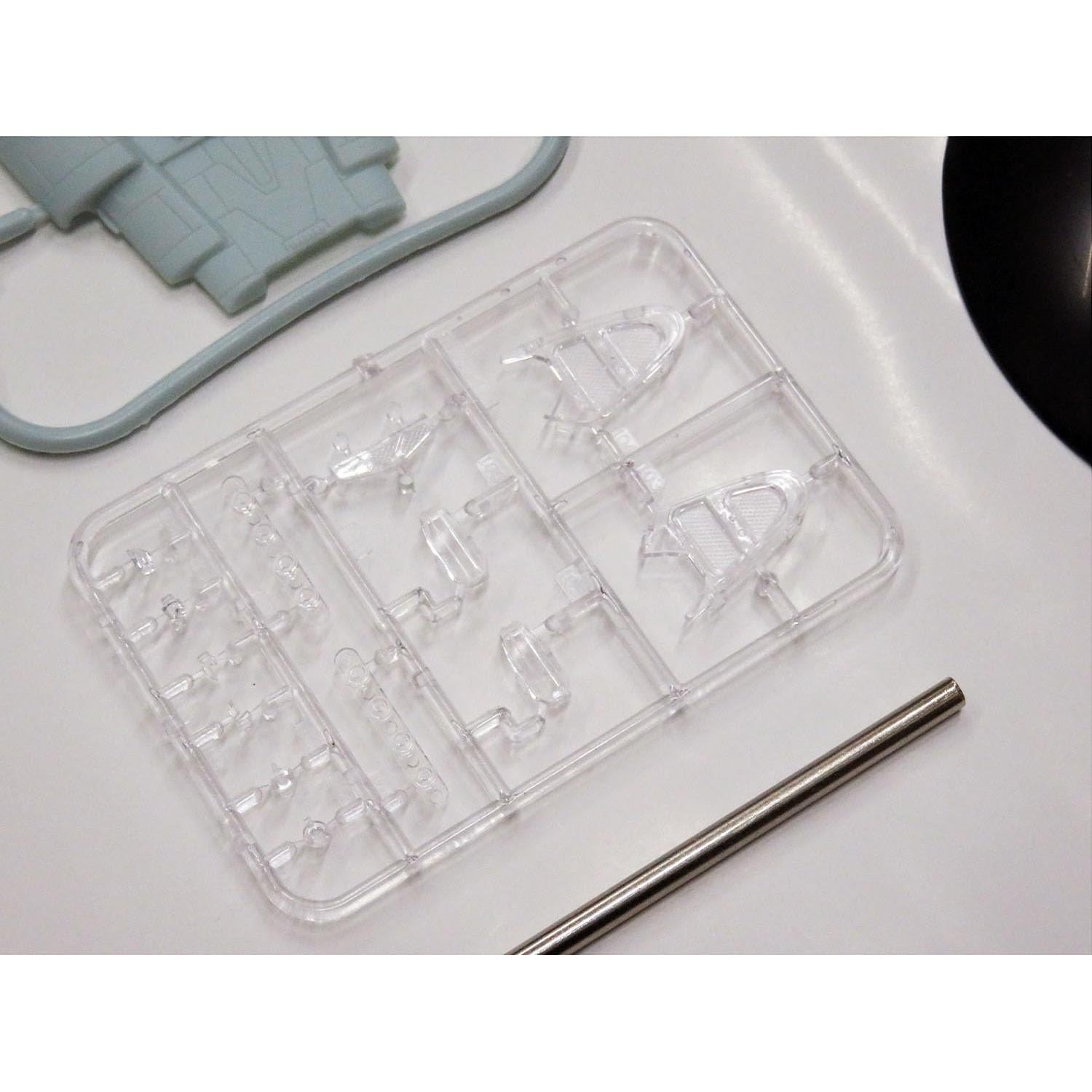 Kit de Modelo Polar Lights USS Defiant 1:1000 para Armar