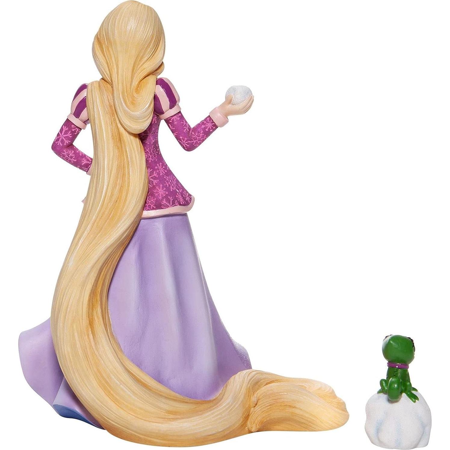 Figurita Rapunzel y Pascal Enesco Disney Showcase 21.1 cm