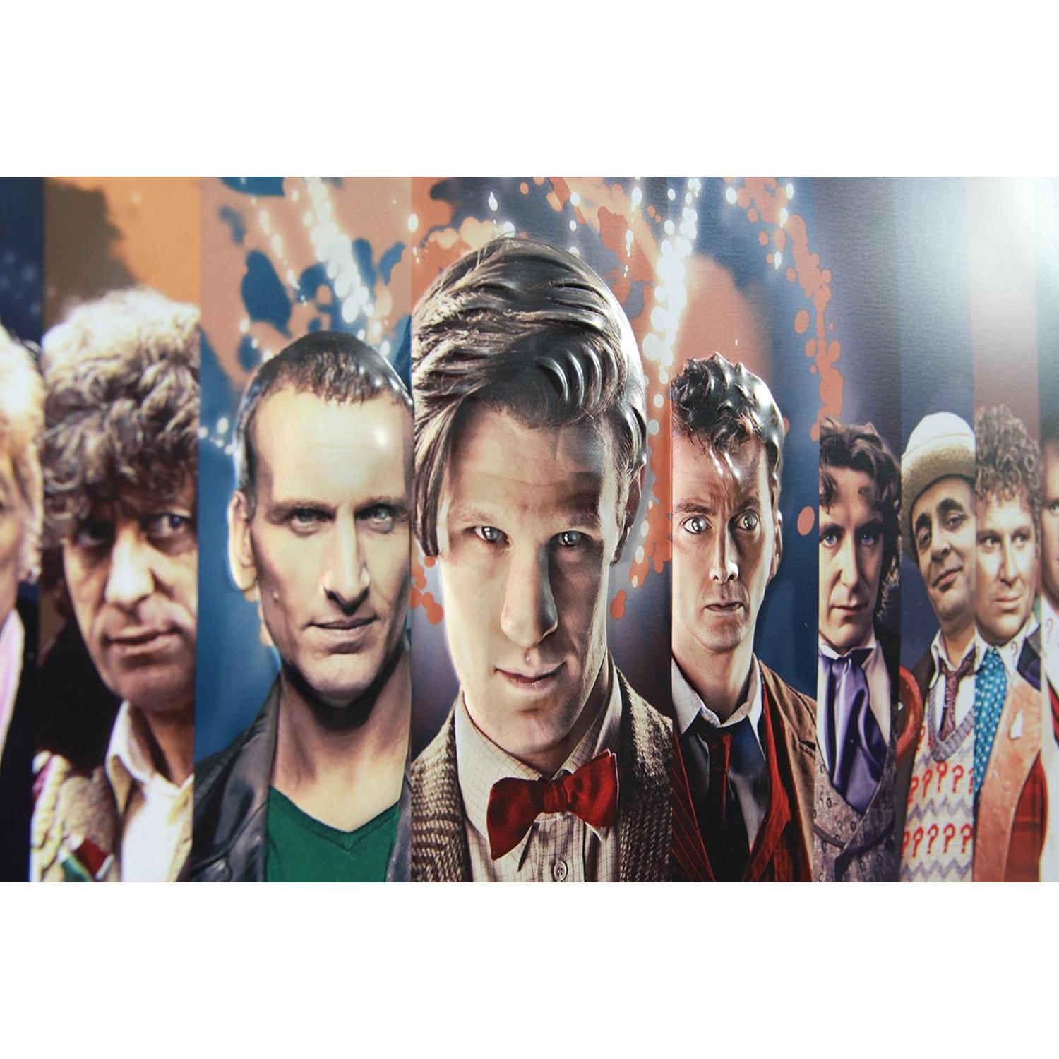 Cartel de Lata Doctor Who Collage 40.6x31.8cm Licencia Oficial