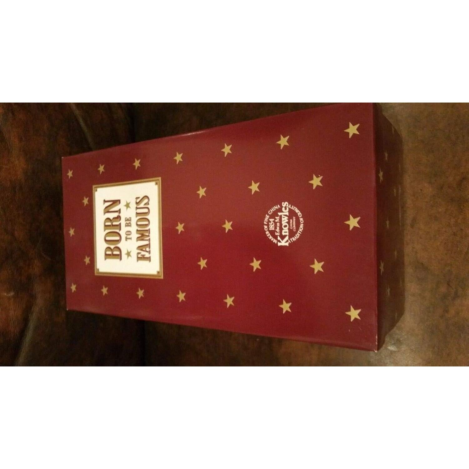 Figurita de Porcelana Pequeña Sherlock Kathy Barry 12 cm