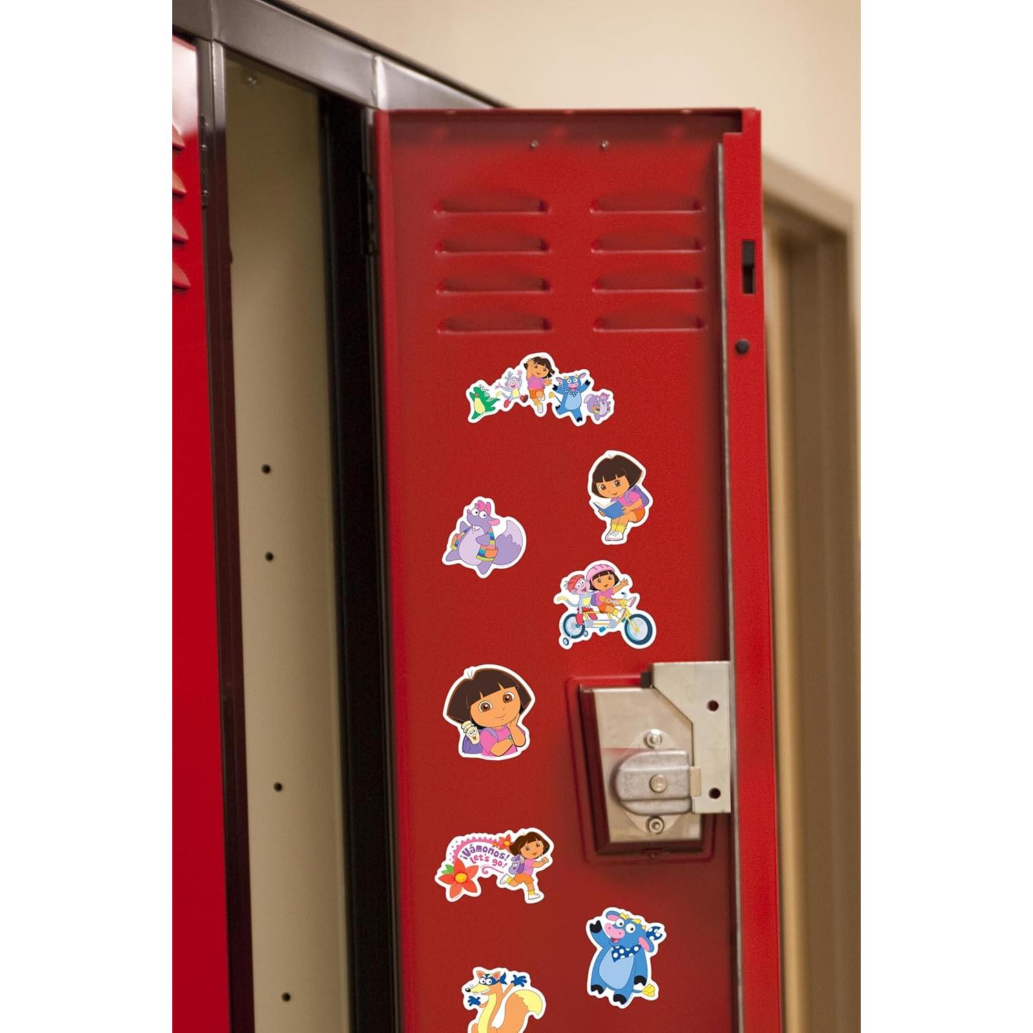 Calcomanías Deluxe Dora La Exploradora 50ct Vinilo Troquelado