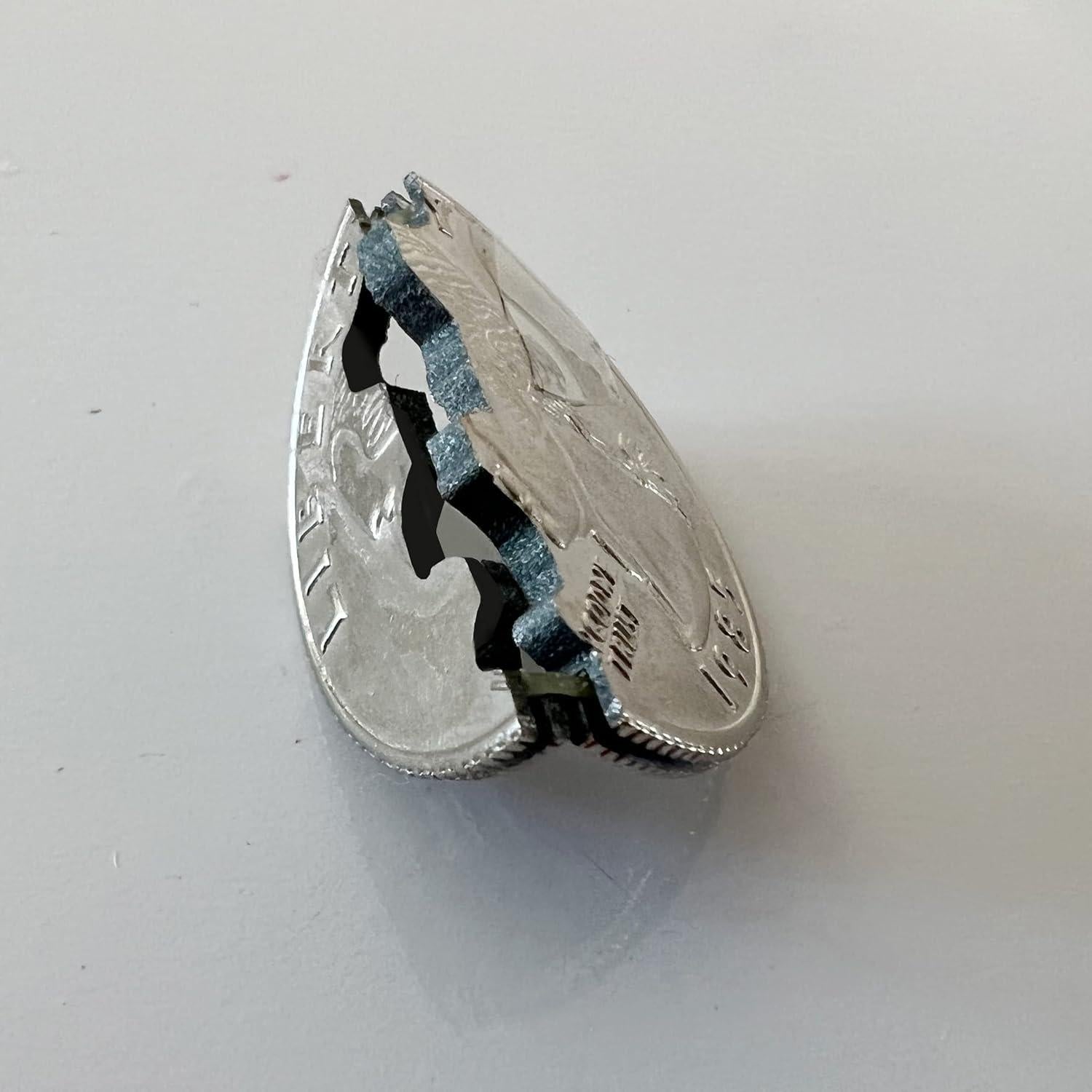 Moneda Plegable y Mordida Canailles - Truco Mágico 15g