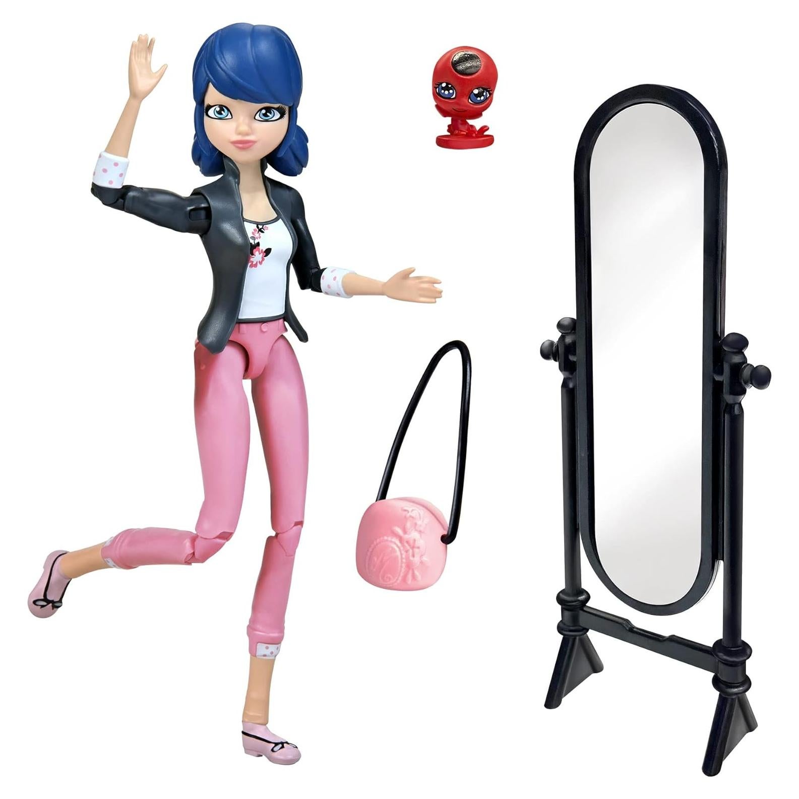 Muñeca Marinette de Miraculous Ladybug 12.7 cm con accesorios