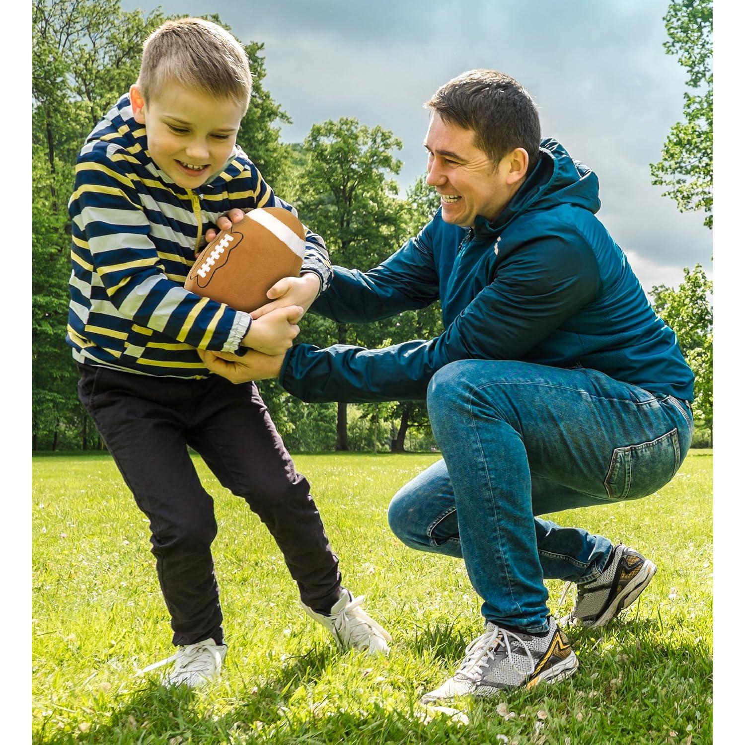 Pelota de Fútbol de Peluche DolliBu 15 cm Suave y Esponjosa