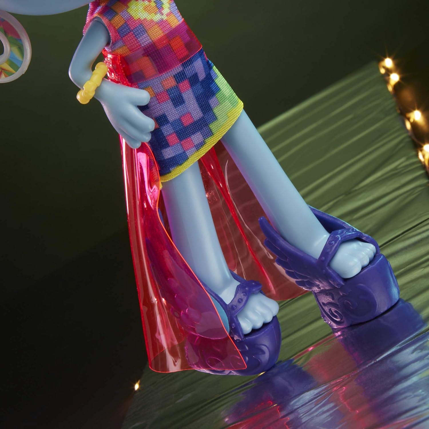 Muñeca Glam Chenille DreamWorks Trolls 30 cm con accesorios