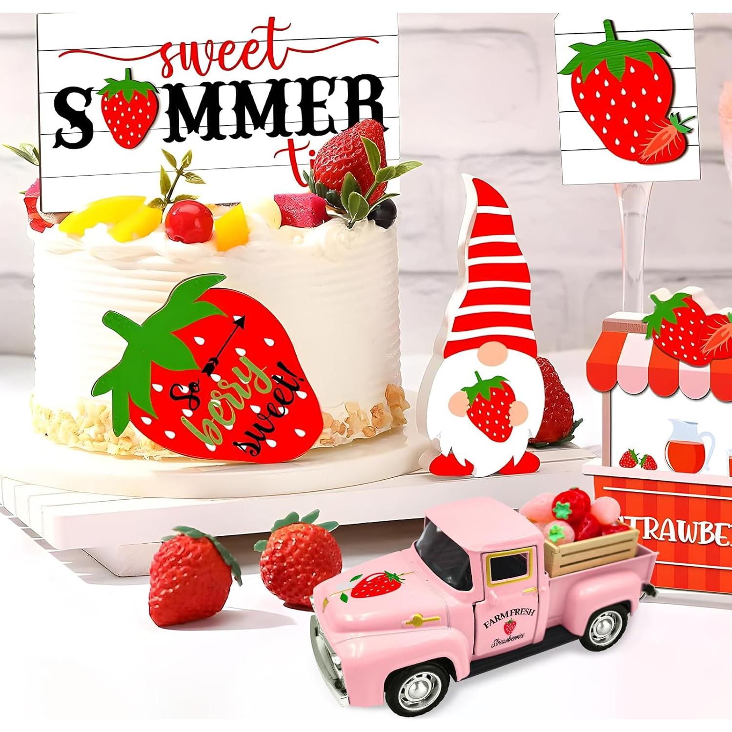 Decoración de Camión Vintage Teeloray con Fresas Falsas