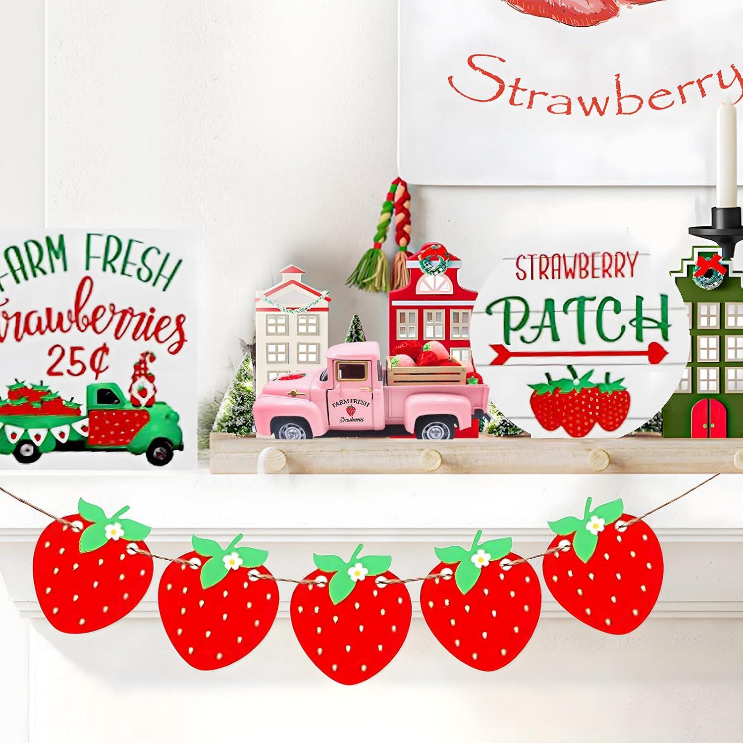 Decoración de Camión Vintage Teeloray con Fresas Falsas