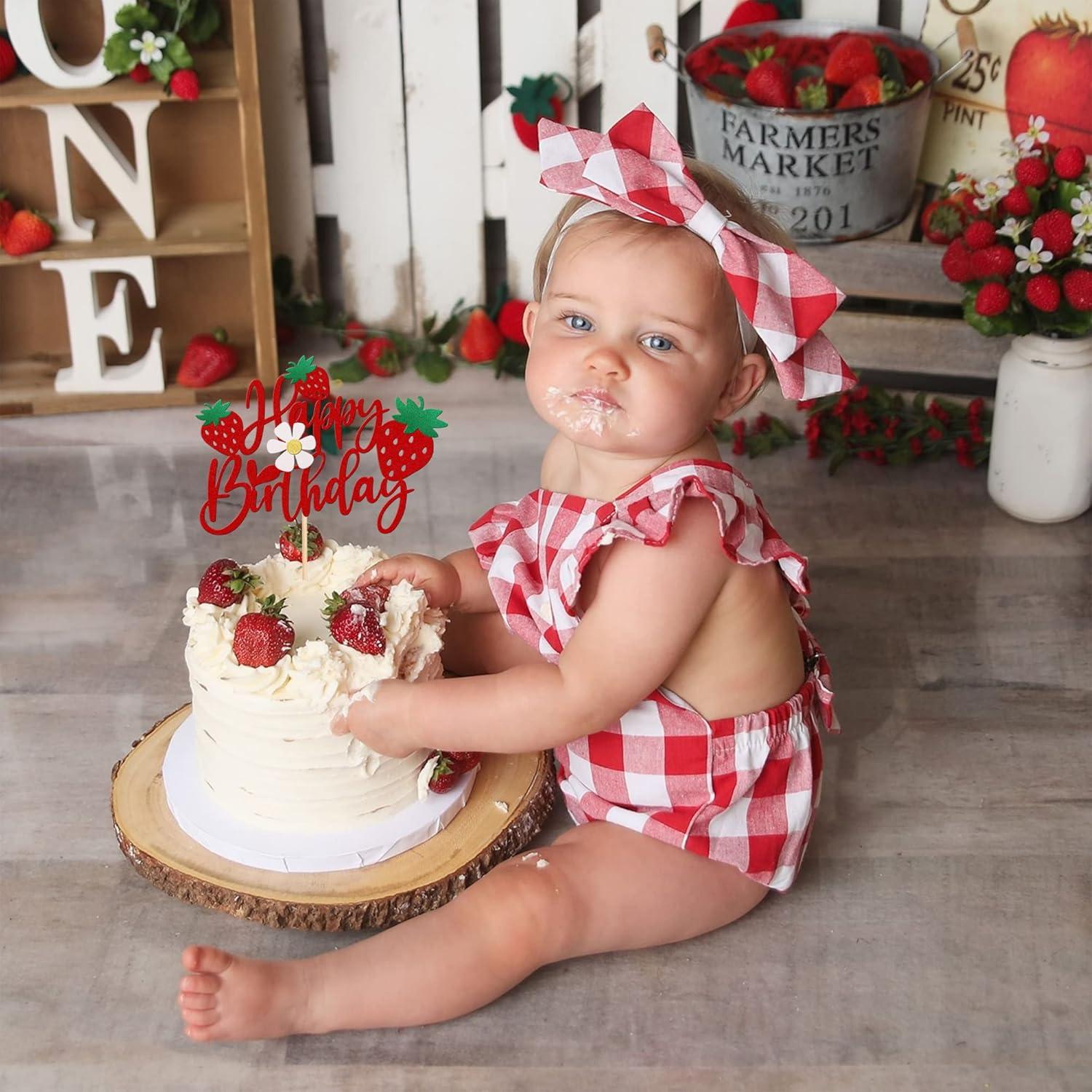 Adorno de Pastel de Cumpleaños Fresa ZHUOWEISM 15.5x22cm