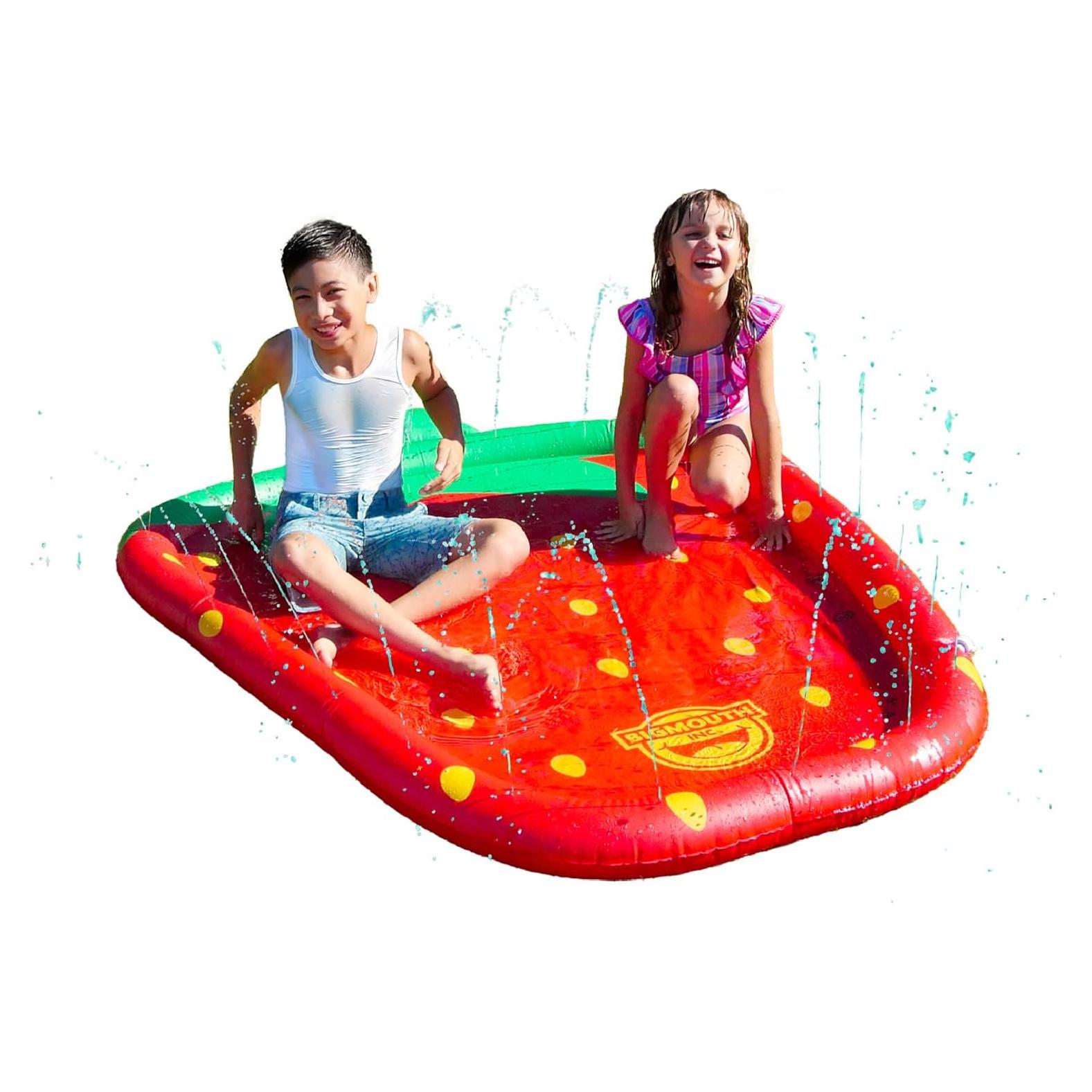 Splash Pad de Agua BigMouth Inc Fresa 190.5x139.7cm PVC