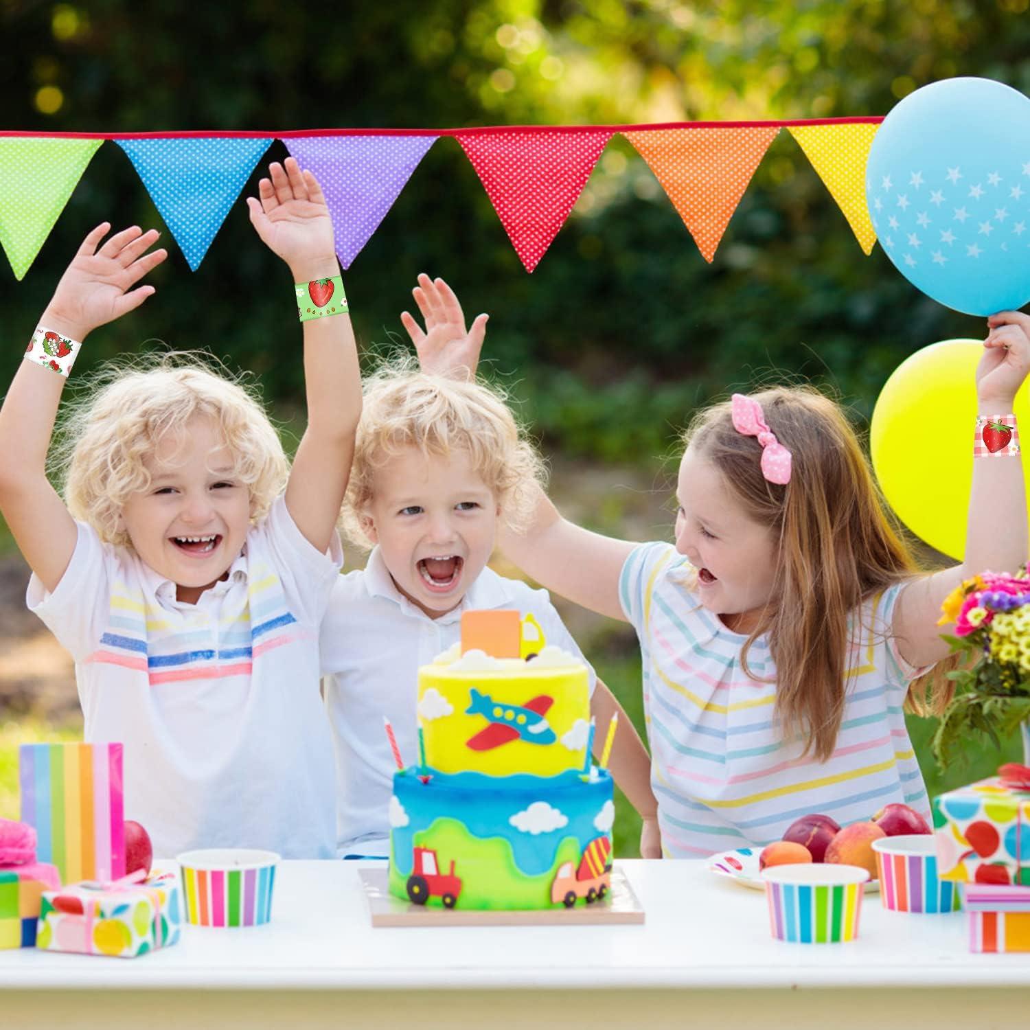 48 Pulseras de Golpe Fresa YYMYMGJ para Primer Cumpleaños