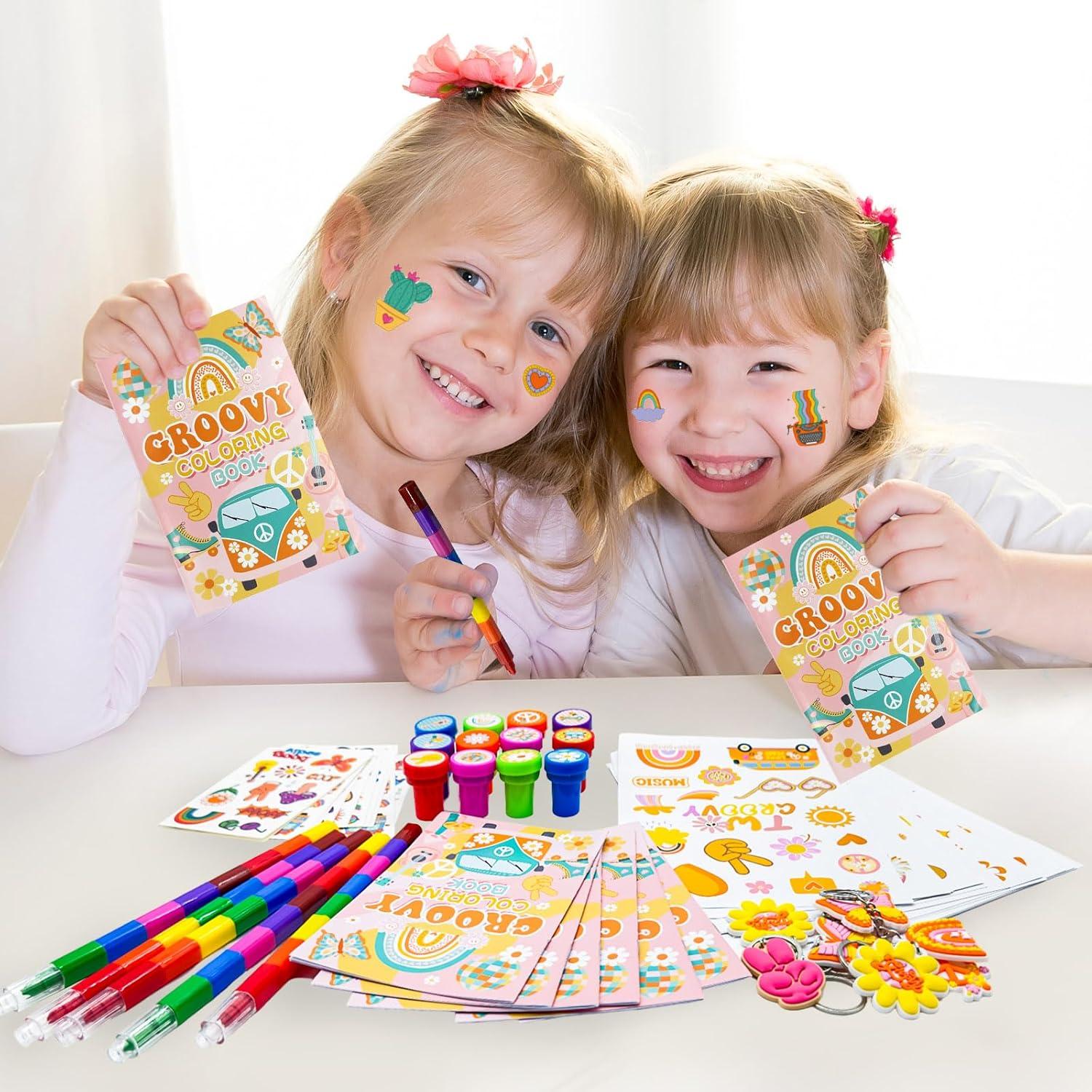 Conjunto Fiesta Groovy 72 Piezas - Libros, Crayones, Tatuajes