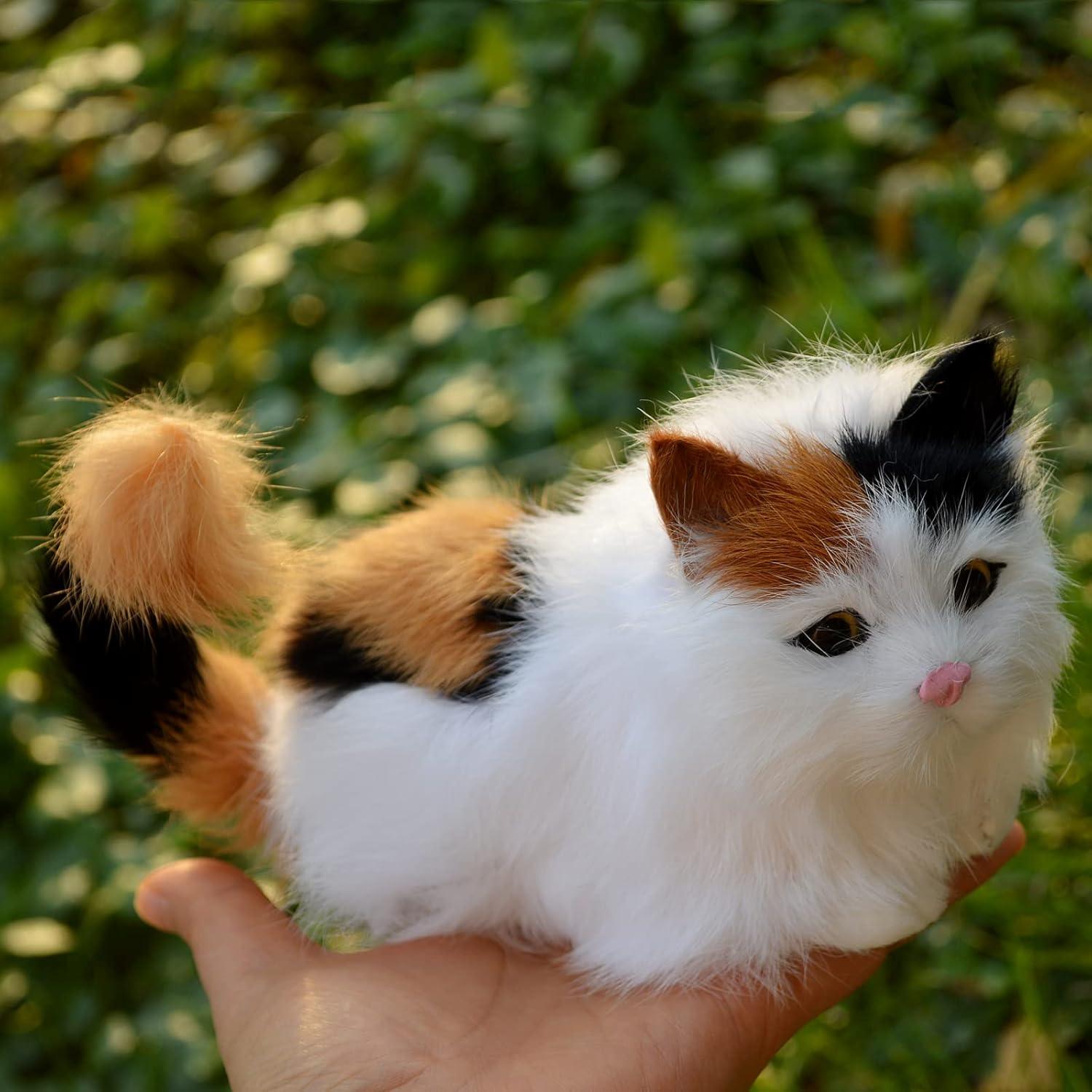 Figurita Gato Calico Bebé Realista Basuo-9Q 17.95cm Decorativa