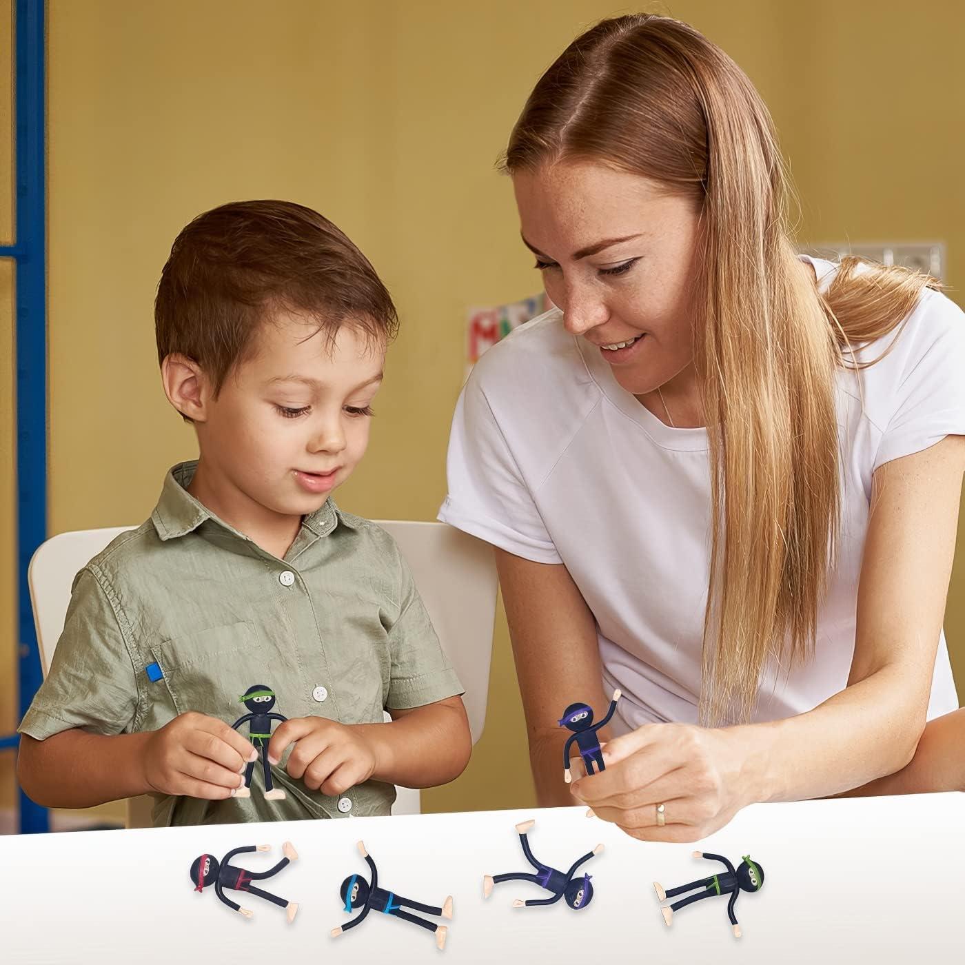 Set de 12 Figuras de Ninja Flexibles ArtCreativity 10 cm