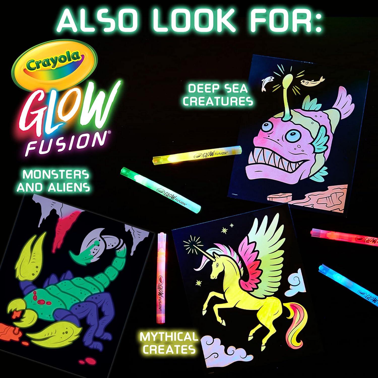 Set Crayola Glow Fusion con Marcadores y Páginas Míticas