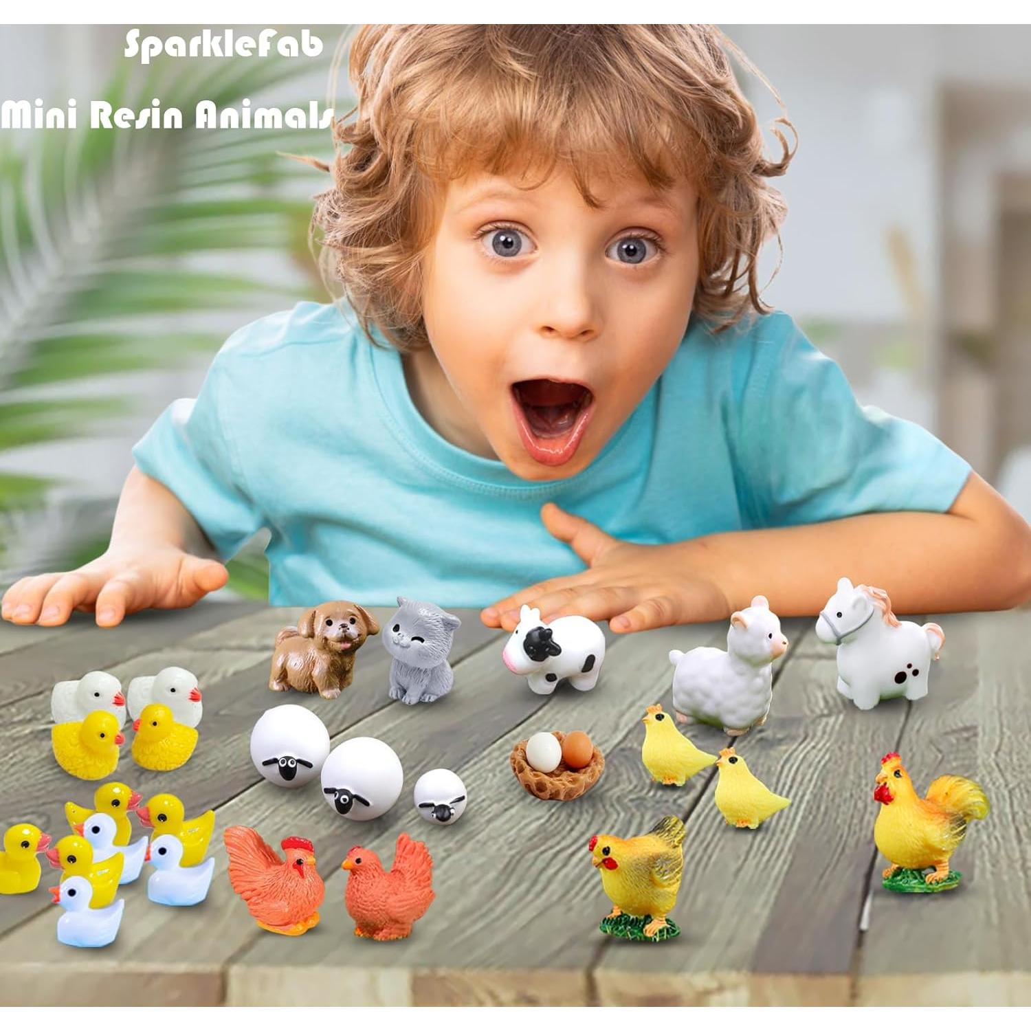 50 Mini Figuras de Animales de Granja SparkleFab - Resina