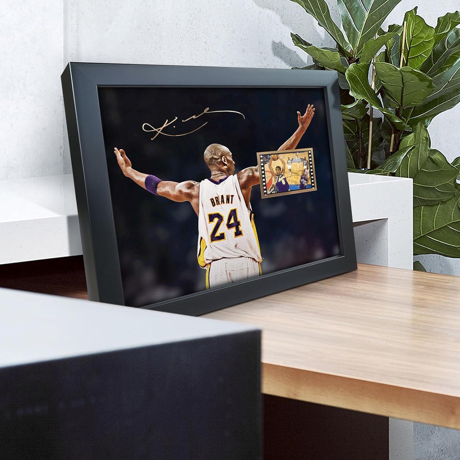 Collage Enmarcado de Foto Firmada Kobe Bryant 25.4x20.3 cm