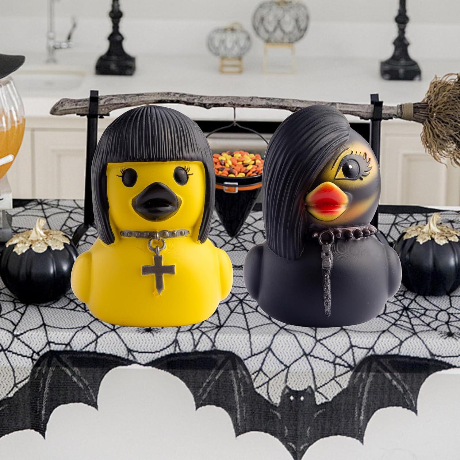 Pato Punk Goth de Resina MuMyer 8.9x7.4 cm Decoración Halloween