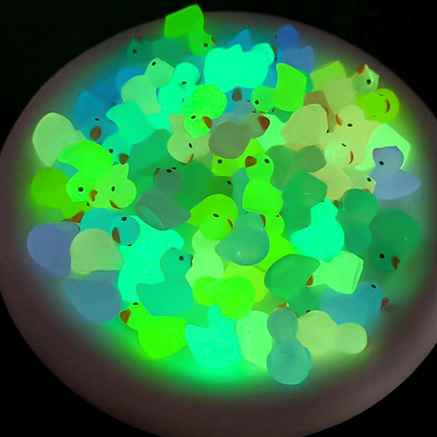 50 Patitos Brillantes en la Oscuridad - Decoración Multicolor
