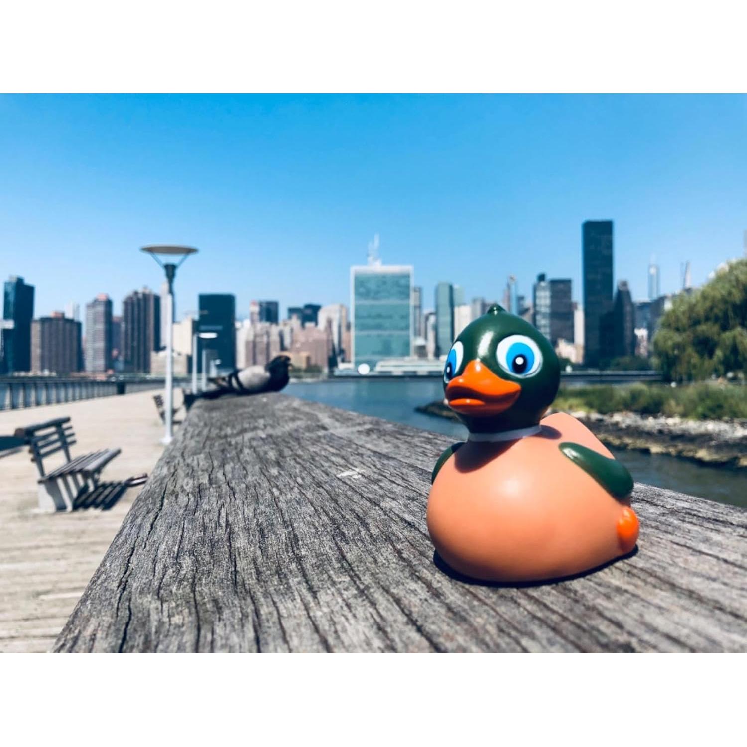 Patito de goma Mallard NUWANI 8.6 cm, juguete de baño y decoración