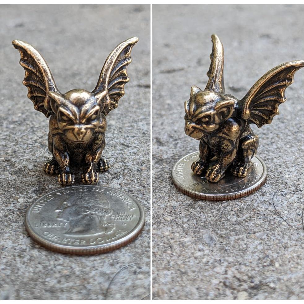 Estatua Miniatura de Gárgola de Latón Hecha a Mano 5-7.6 cm
