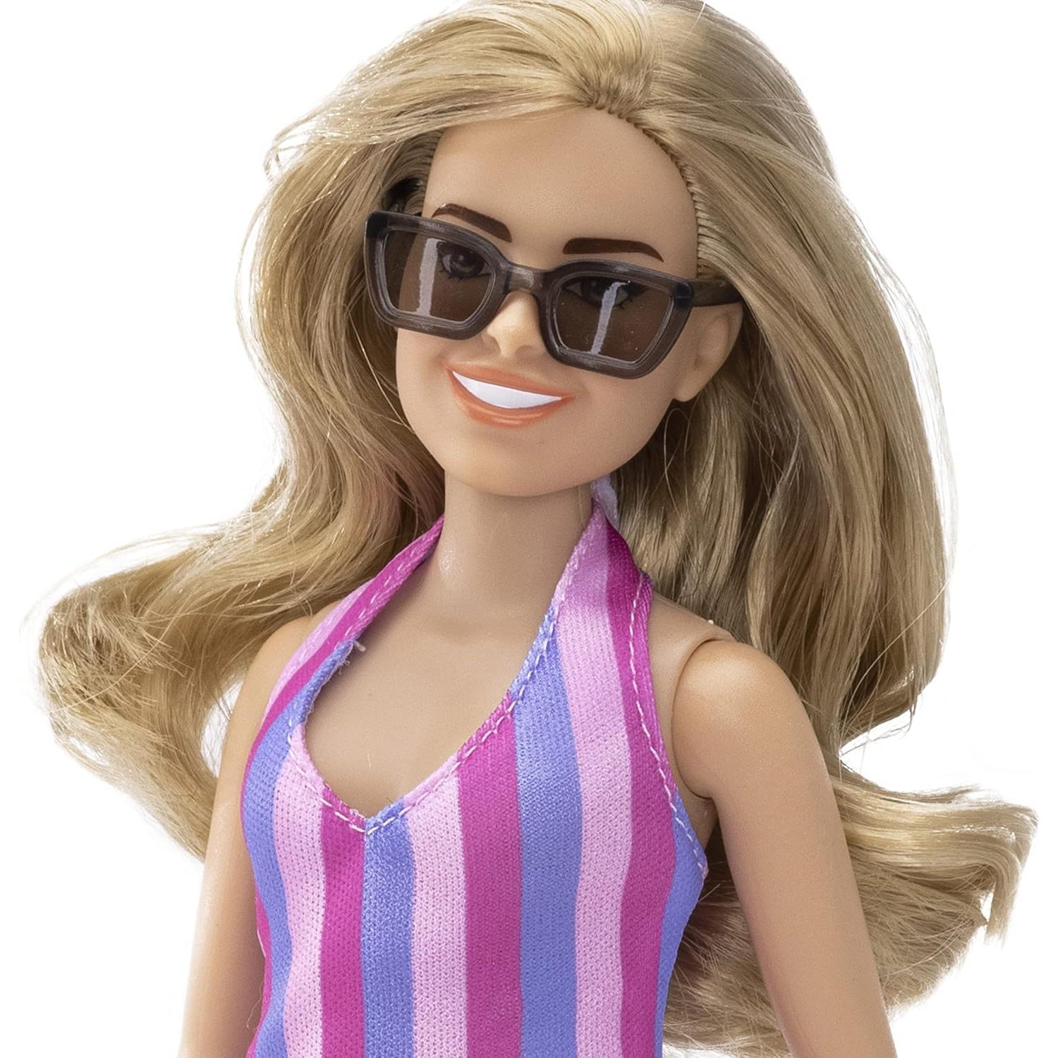 Muñeca de Moda Playa Addison Rae 27.94 cm con Accesorios