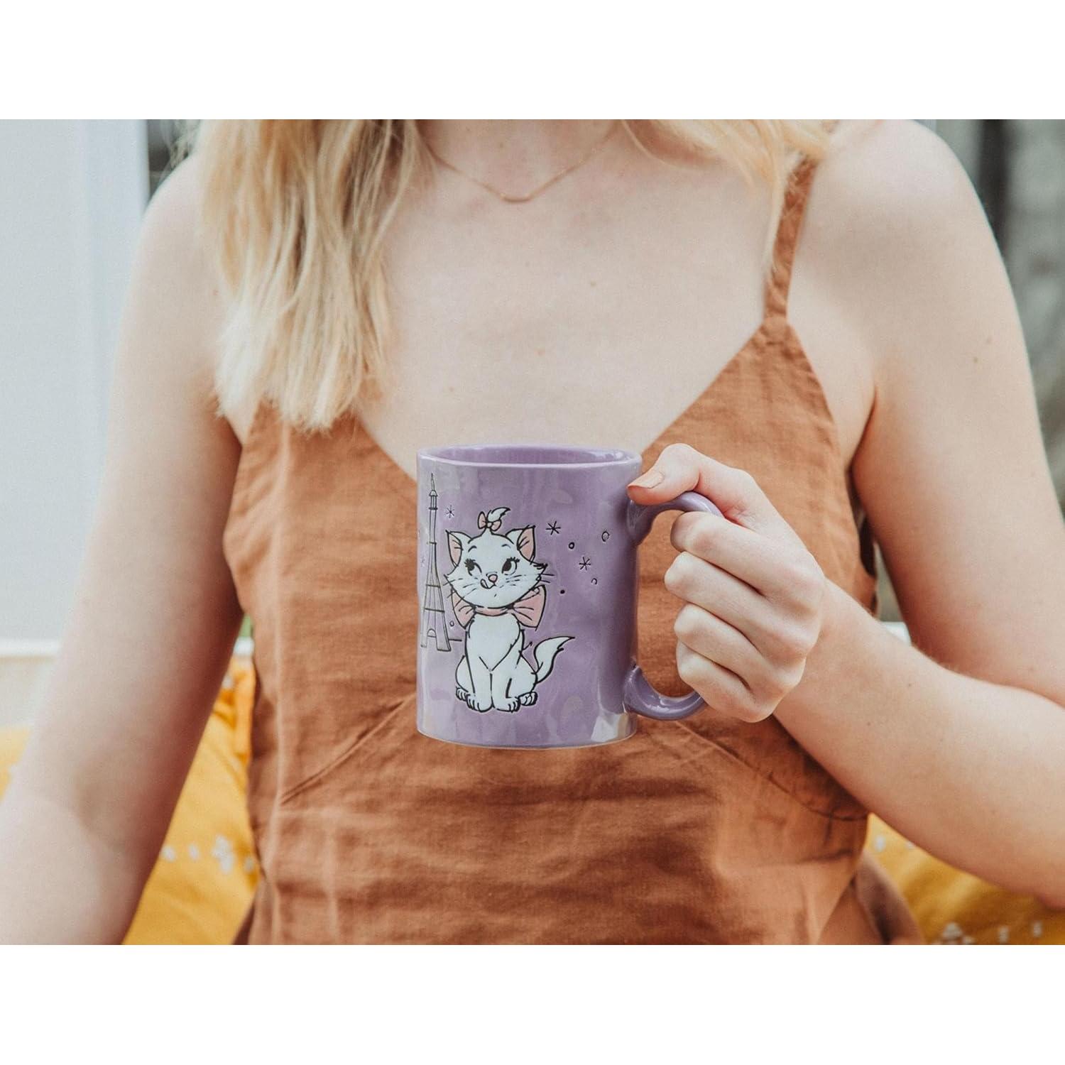 Taza de Cerámica Disney Los Aristogatos Marie 425g Morada