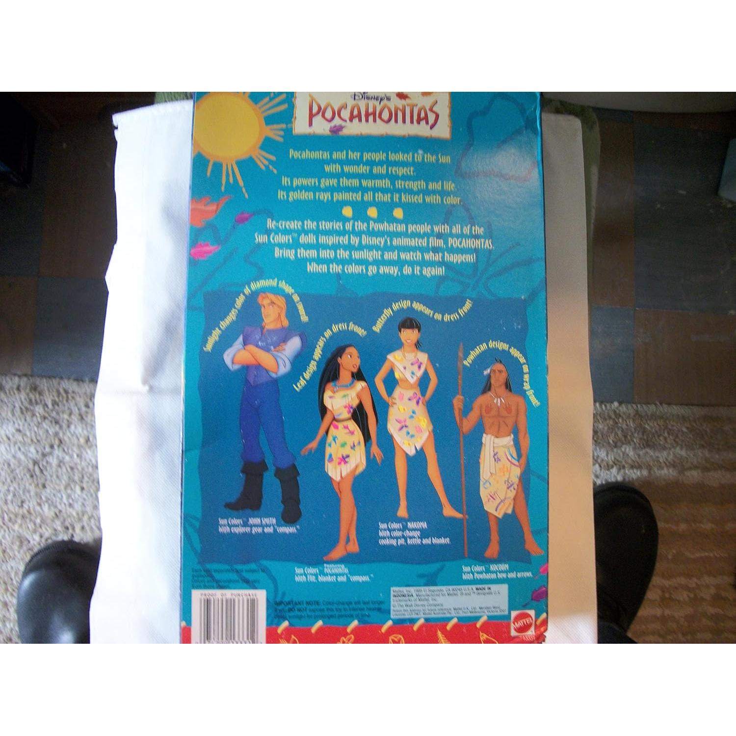 Muñeca Nakoma Disney Pocahontas con fogón y accesorios