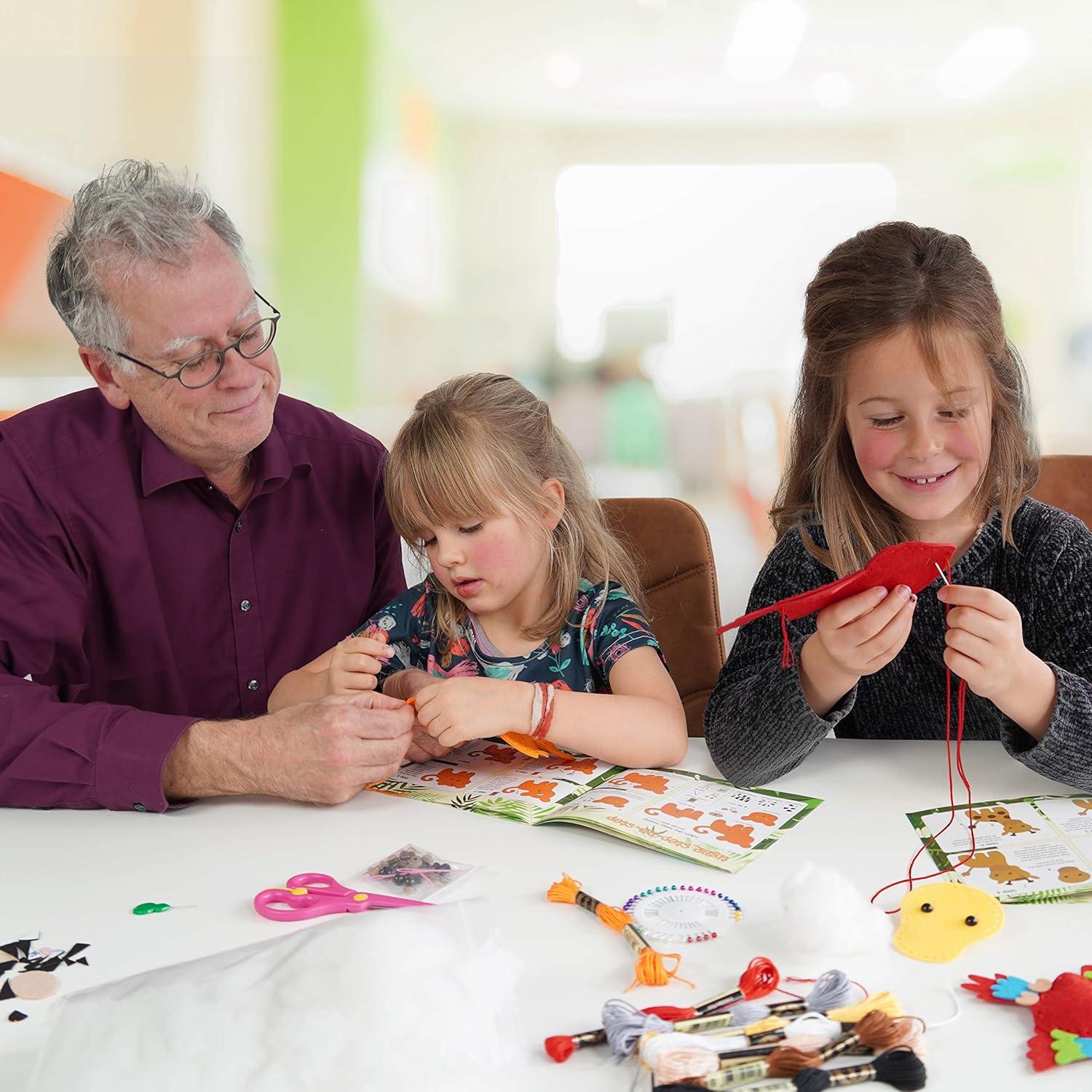 Kit de Costura Craftorama para Niños - Animales Salvajes, 165 Piezas