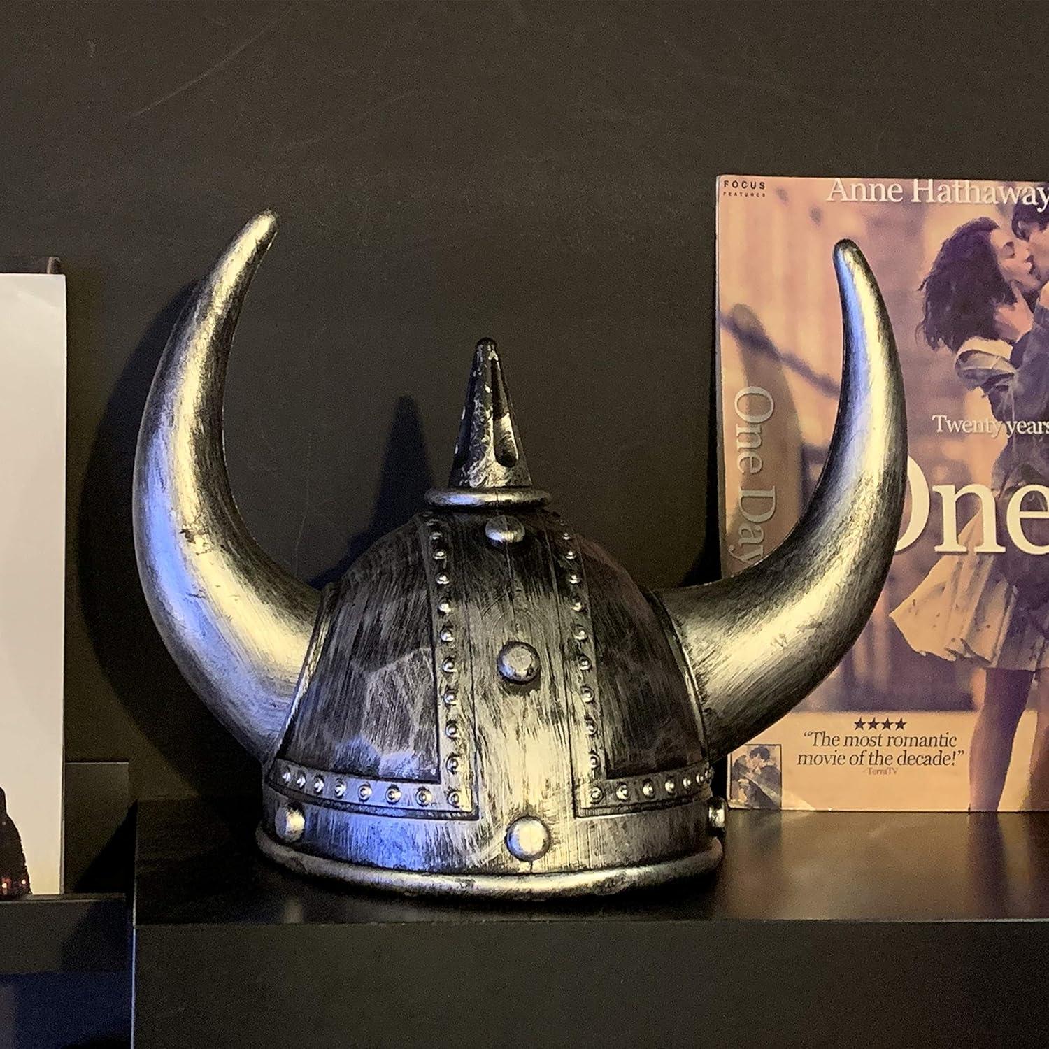 Casco Vikingo con Cuernos LOOYAR para Halloween 21 cm