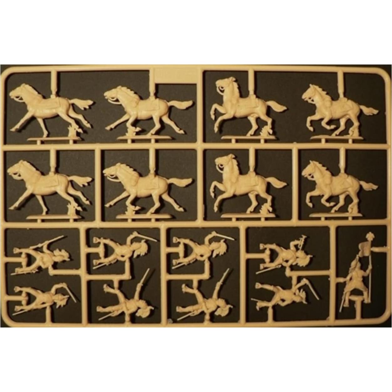 Kit de Modelismo Italeri Dragones Franceses 1:72 - 17 Piezas