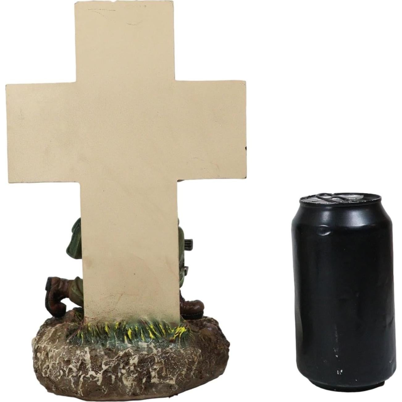 Figurita Soldado Arrodillado Honor Militar 21.6 cm Ebros Gift