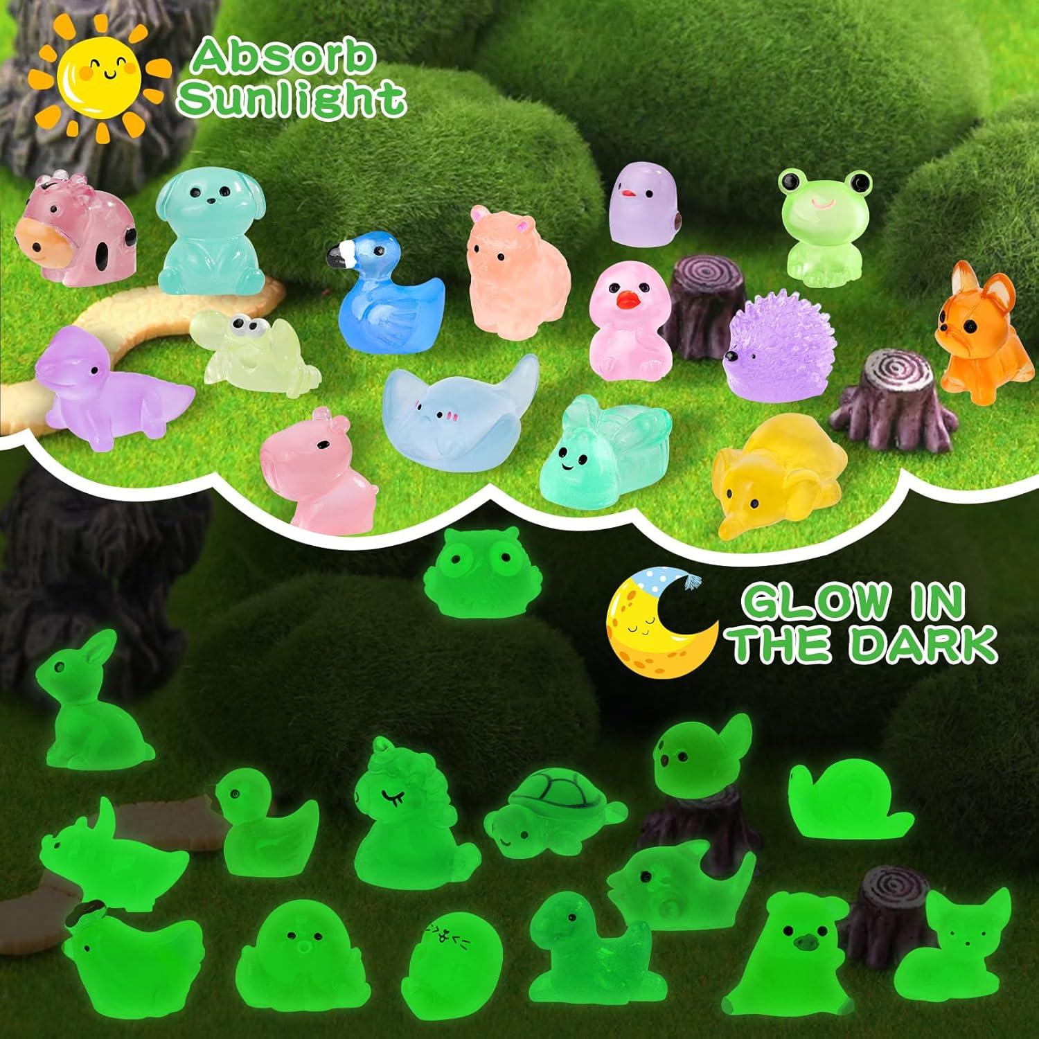 240 Figuras de Animales Miniatura Brillantes QAUYETM Resina