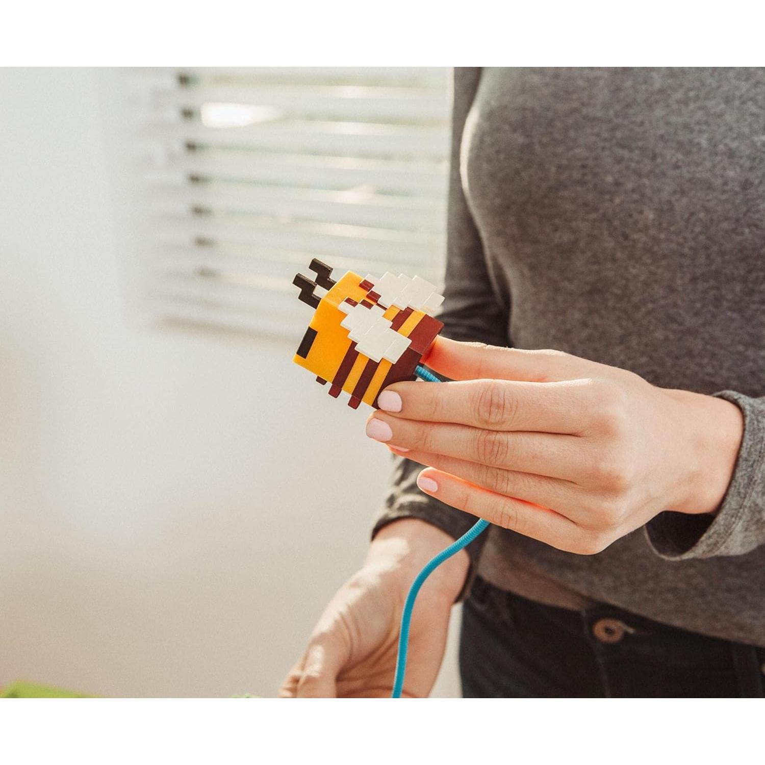 Luz de Lectura Abeja Minecraft con Clip y Brazo Ajustable 38 cm