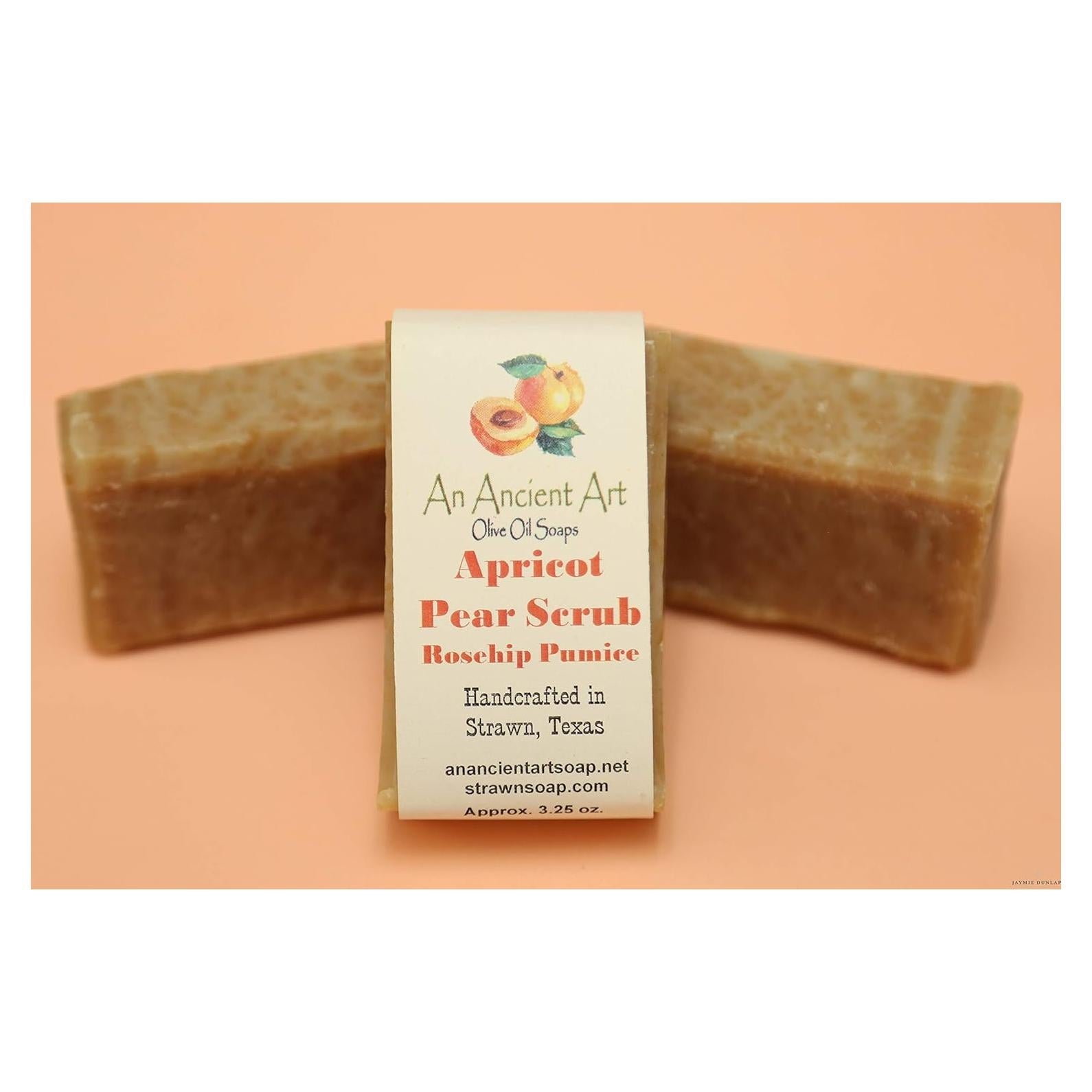 Jabón Artesanal de Aceite de Oliva 92g Exfoliante Albaricoque y Pera