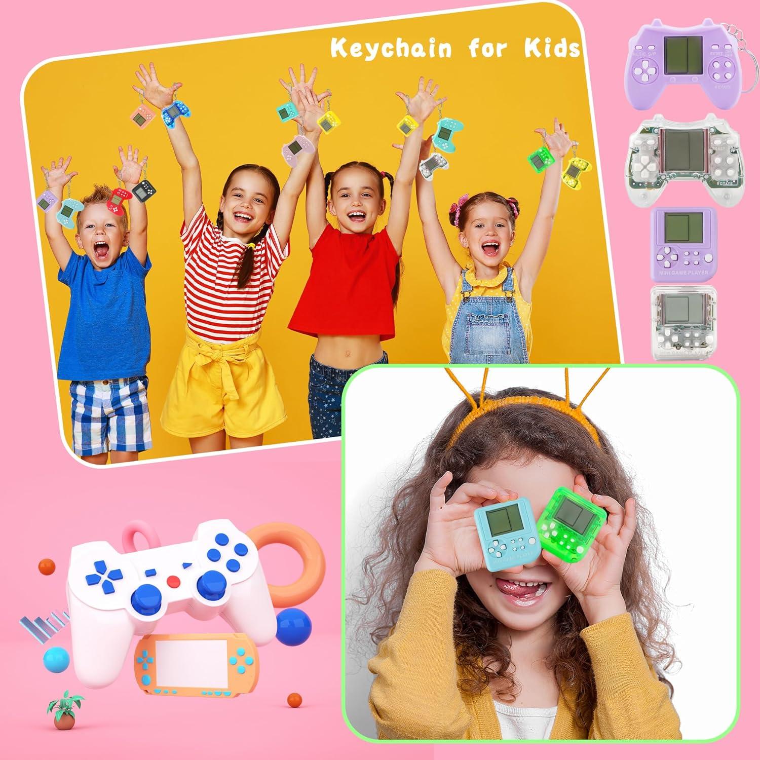 27 Llaveros Mini de Videojuegos Conagel Multicolores