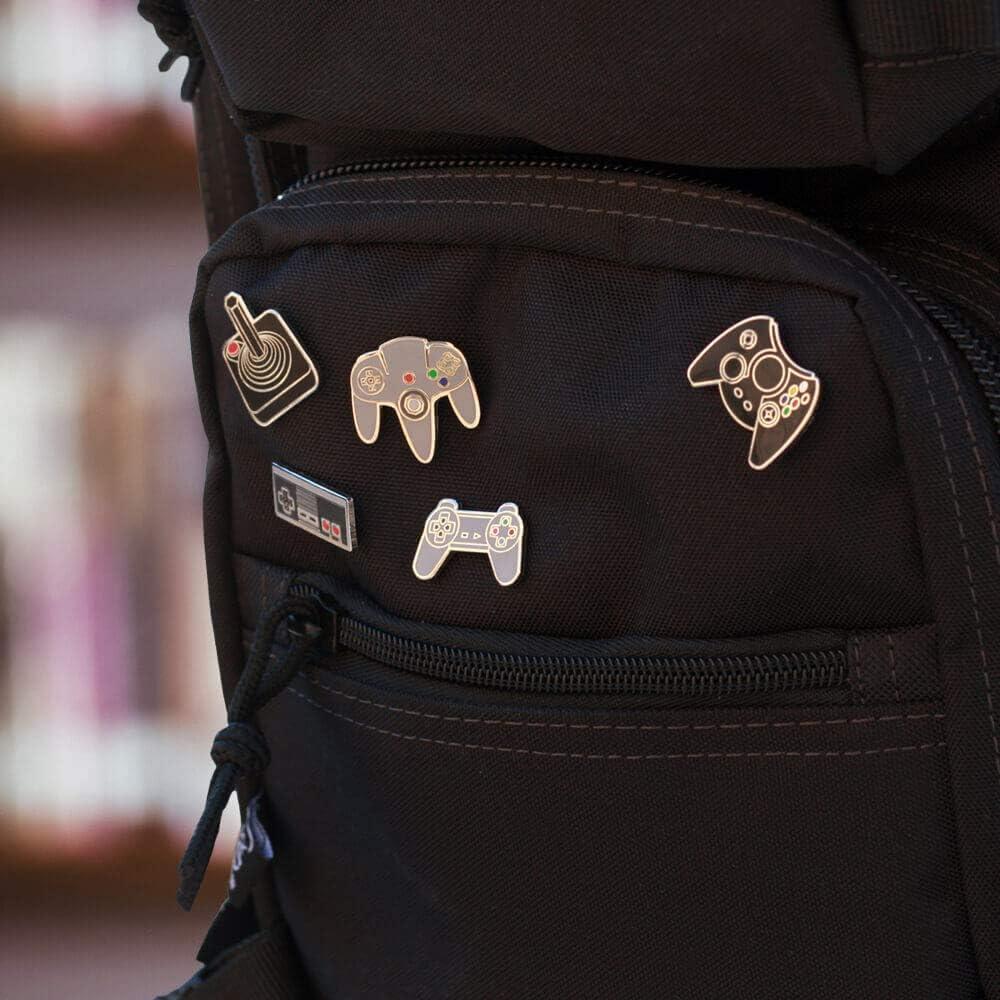 Conjunto de 5 Pines de Esmalte Retro PinMart - Juegos