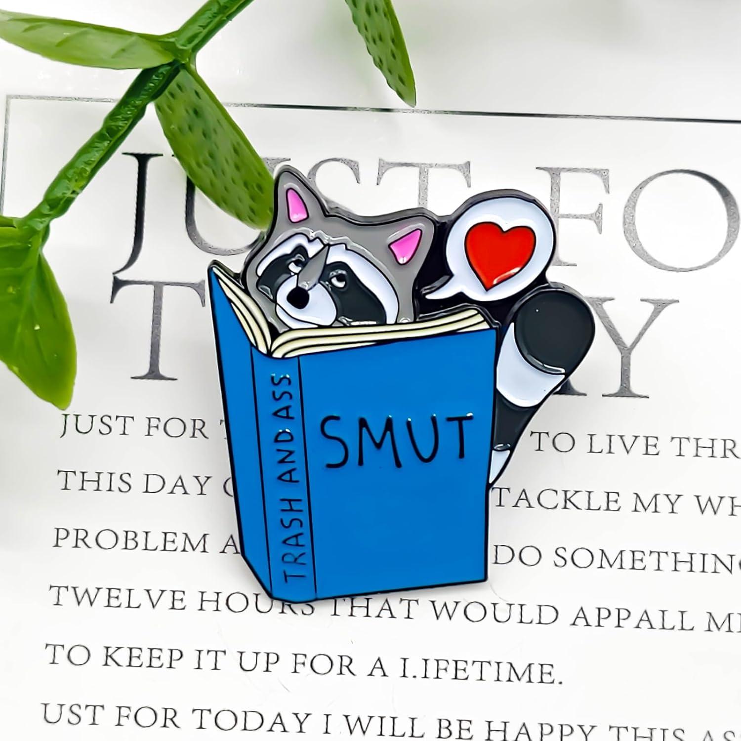 Pin de Insignia de Mapache Bonito - Esmalte - 2.79 cm