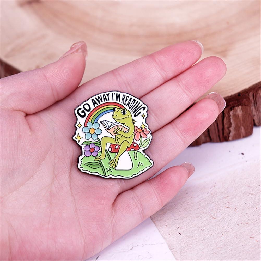 Pin de Esmalte Rana Lectora Yangjinyu - Broche Animal Verde