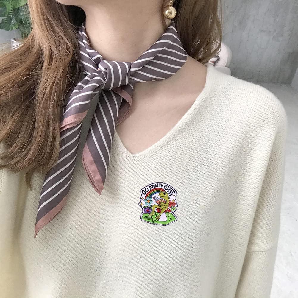 Pin de Esmalte Rana Lectora Yangjinyu - Broche Animal Verde