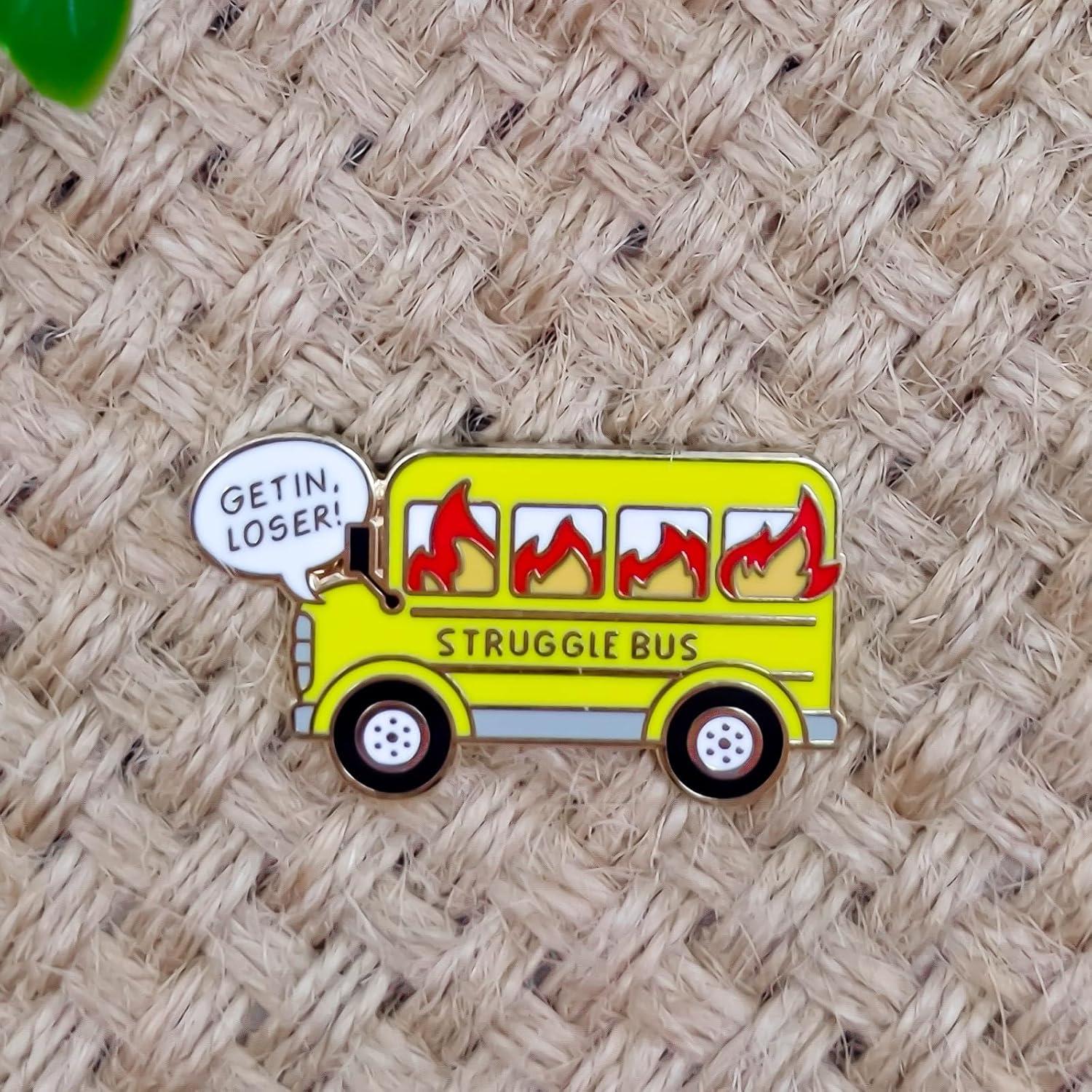 Pin de Insignia de Autobús en Llamas - Esmalte - 3.48 cm