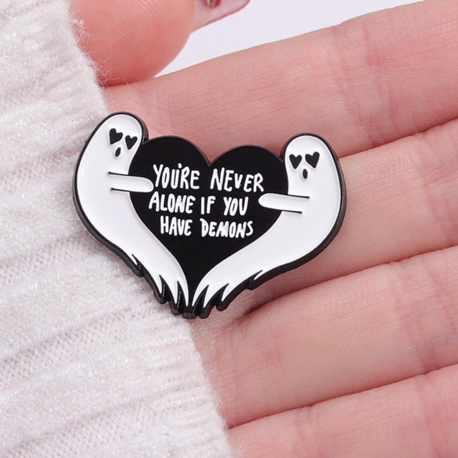 Pins de Esmalte Divertidos FADBBW - Broches para Ropa y Mochilas