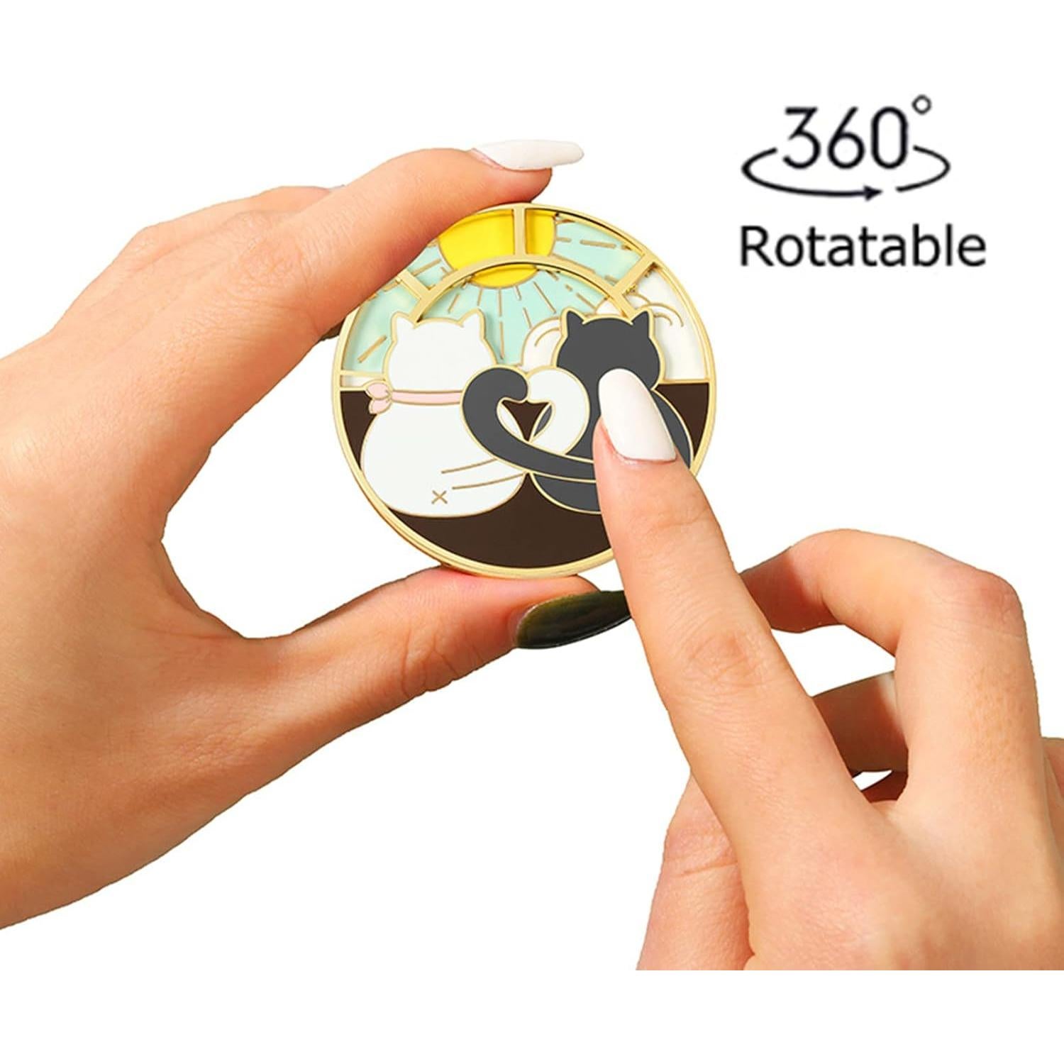 Pin de esmalte giratorio de gato anime YURAOER 4.7 cm