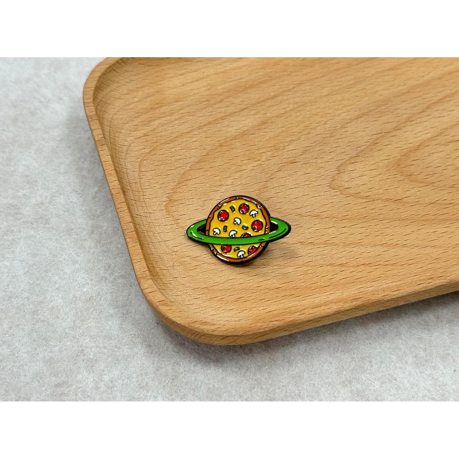 Insignia de Cohete Pizza Planet KILIPOL - Pin de Esmalte Duradero