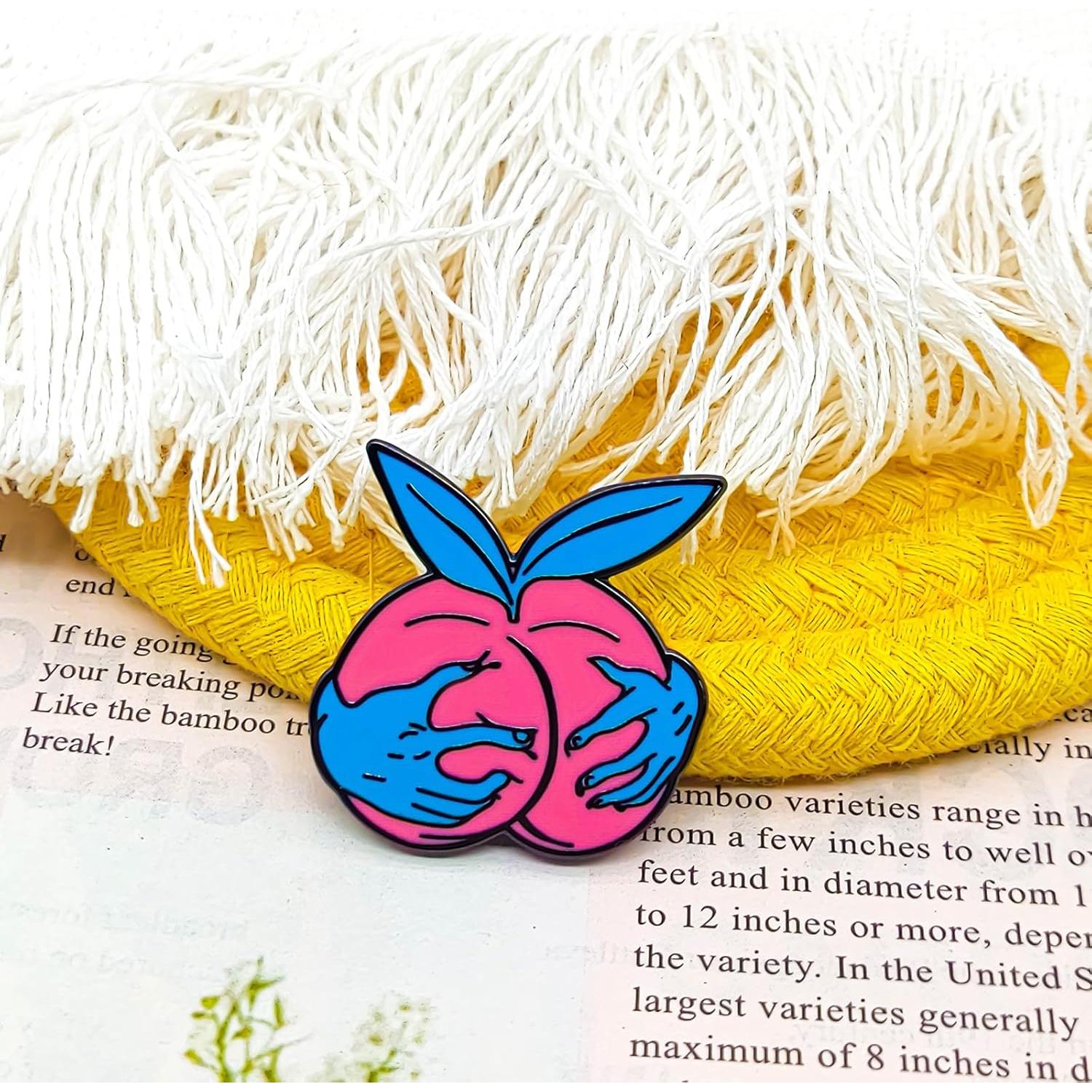 Pin de Esmalte Durazno Rosa SKYFENGCN - 3 cm - Insignia para Ropa