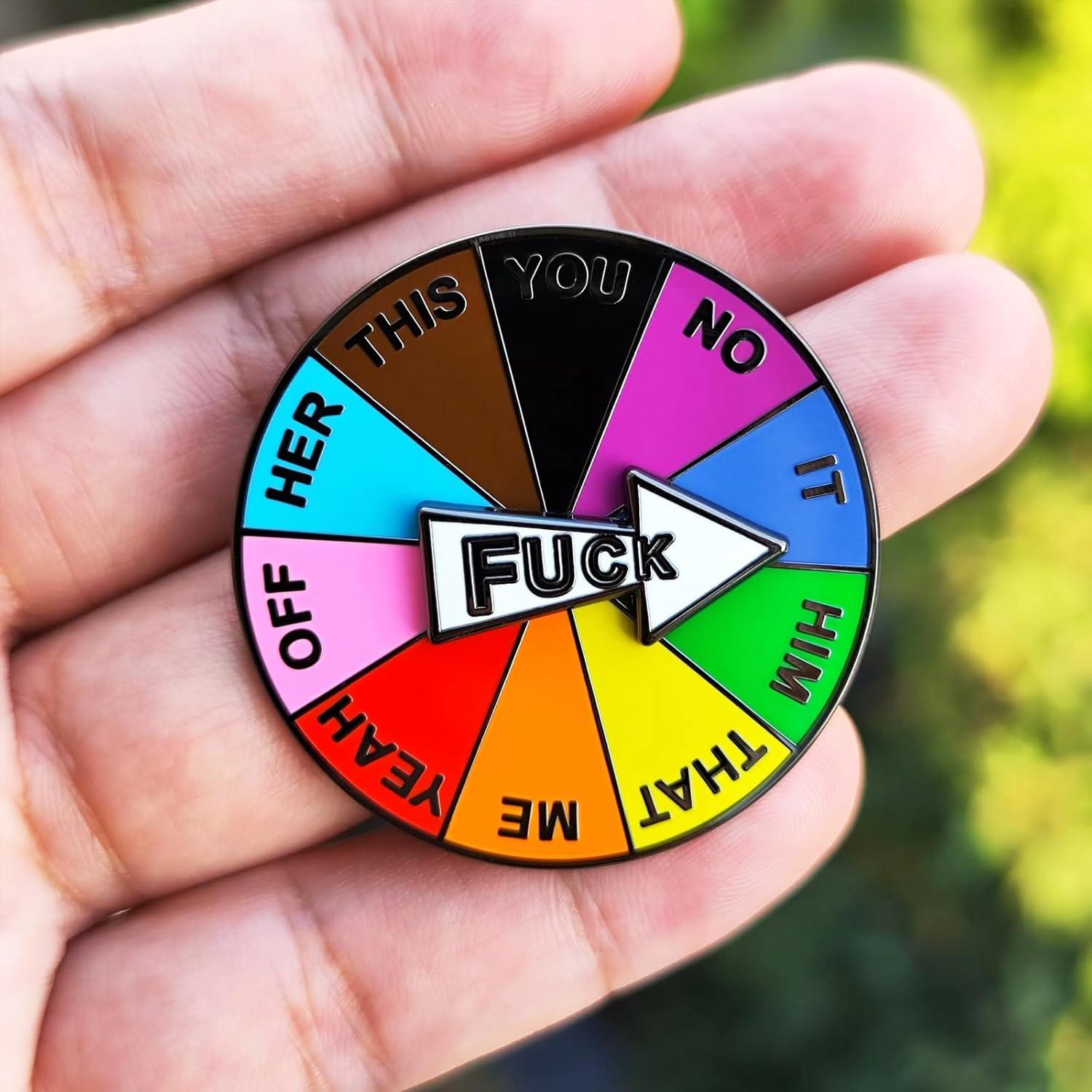 Pin Giratorio de Esmalte Arturbo Rueda de Suerte 360°