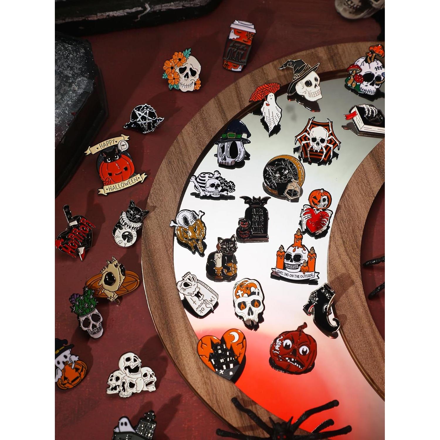 Conjunto de 30 Pines de Esmalte Ferraycle para Mochilas y Ropa